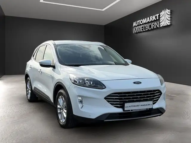 Ford Kuga view 2