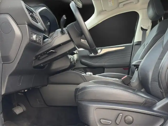 Ford Kuga view 13