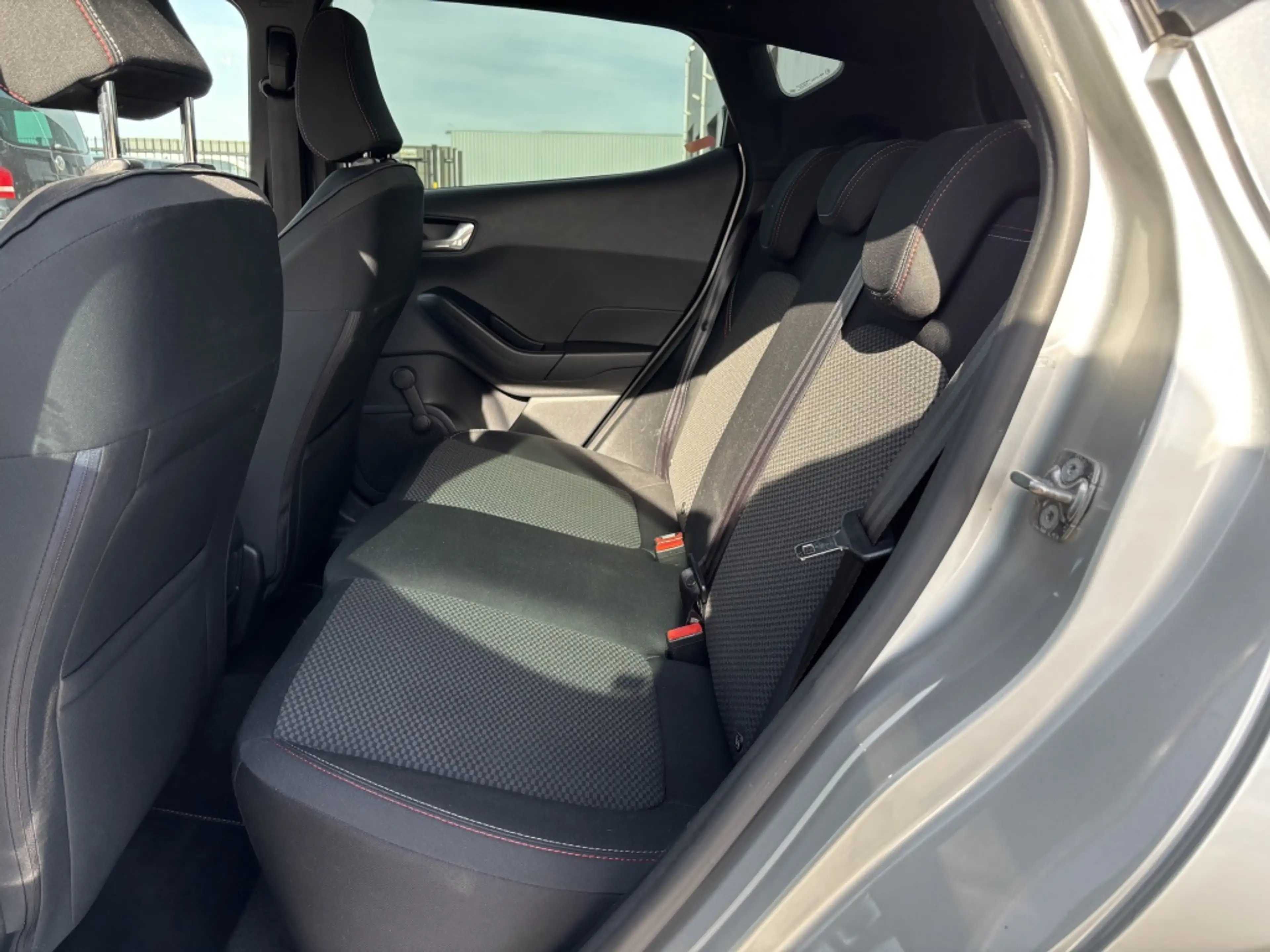 Ford Fiesta 1.0 EcoBoost 100 pk ST-Line Winterpack Cruise-cont — photo 13