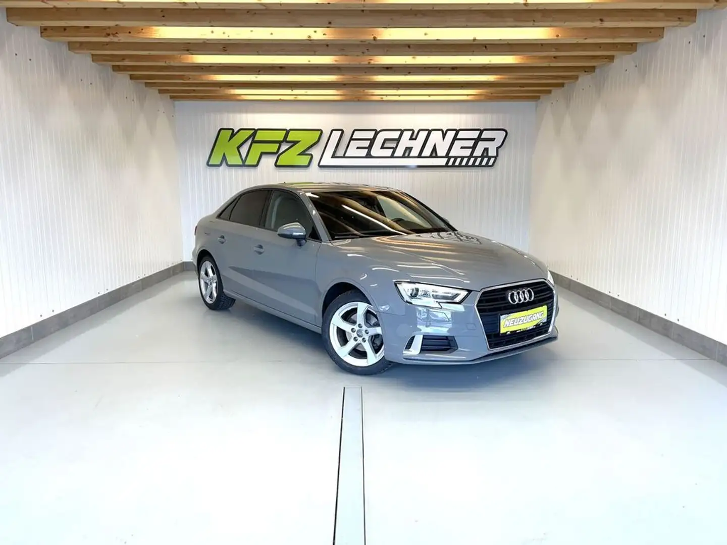 Audi A3 LIMO 30 TFSI ''sport'' XENON*SITZH*TEMP*CARPLAY Grijs - 1