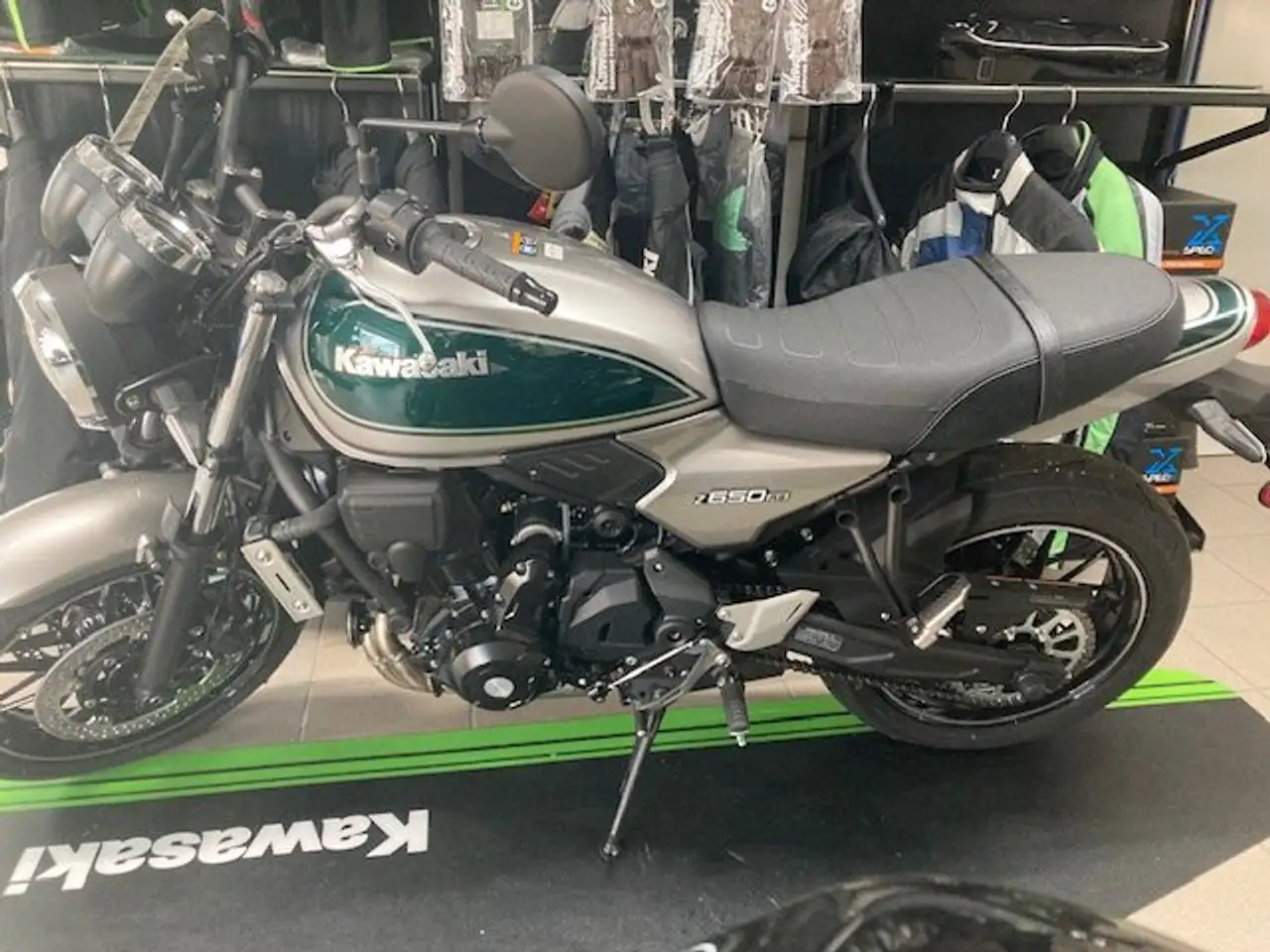 Kawasaki Z 650 RS