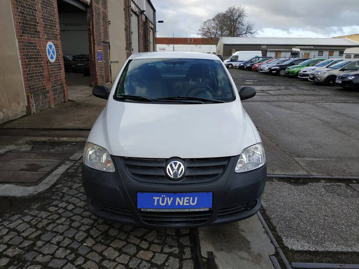 Volkswagen Fox 1.2 Basis/ TÜV NEU/ Ganzjahresreifen Bílá - 2