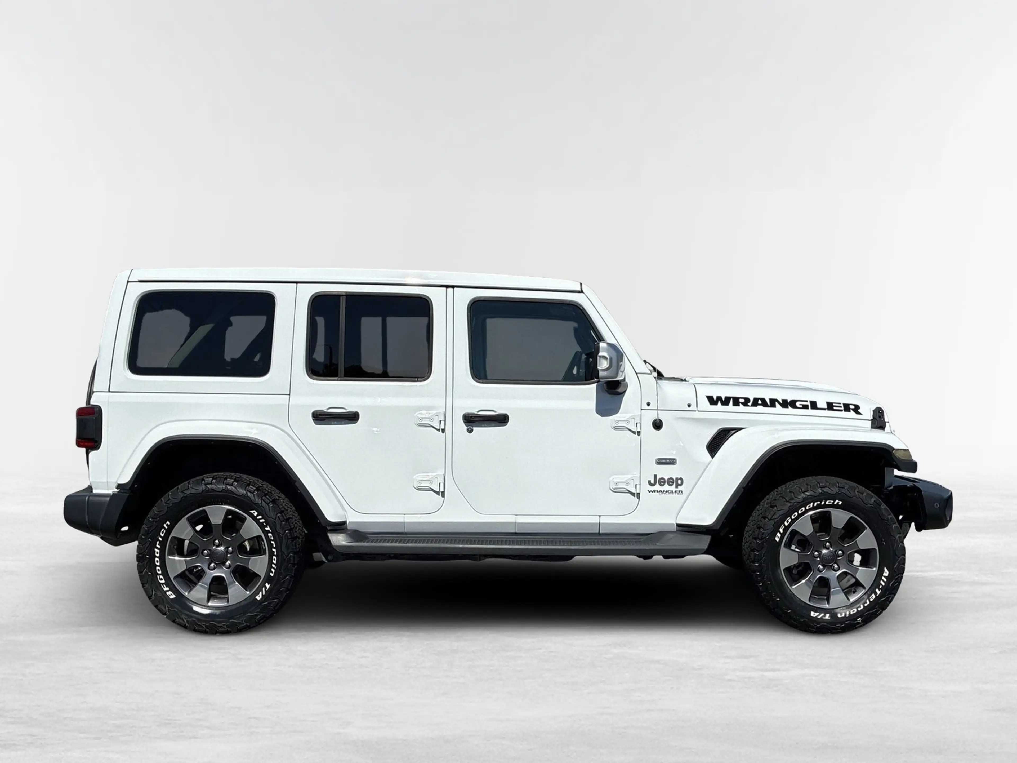 Jeep Wrangler Unlimited Overland *NAVI.AHK.RFK* — photo 6