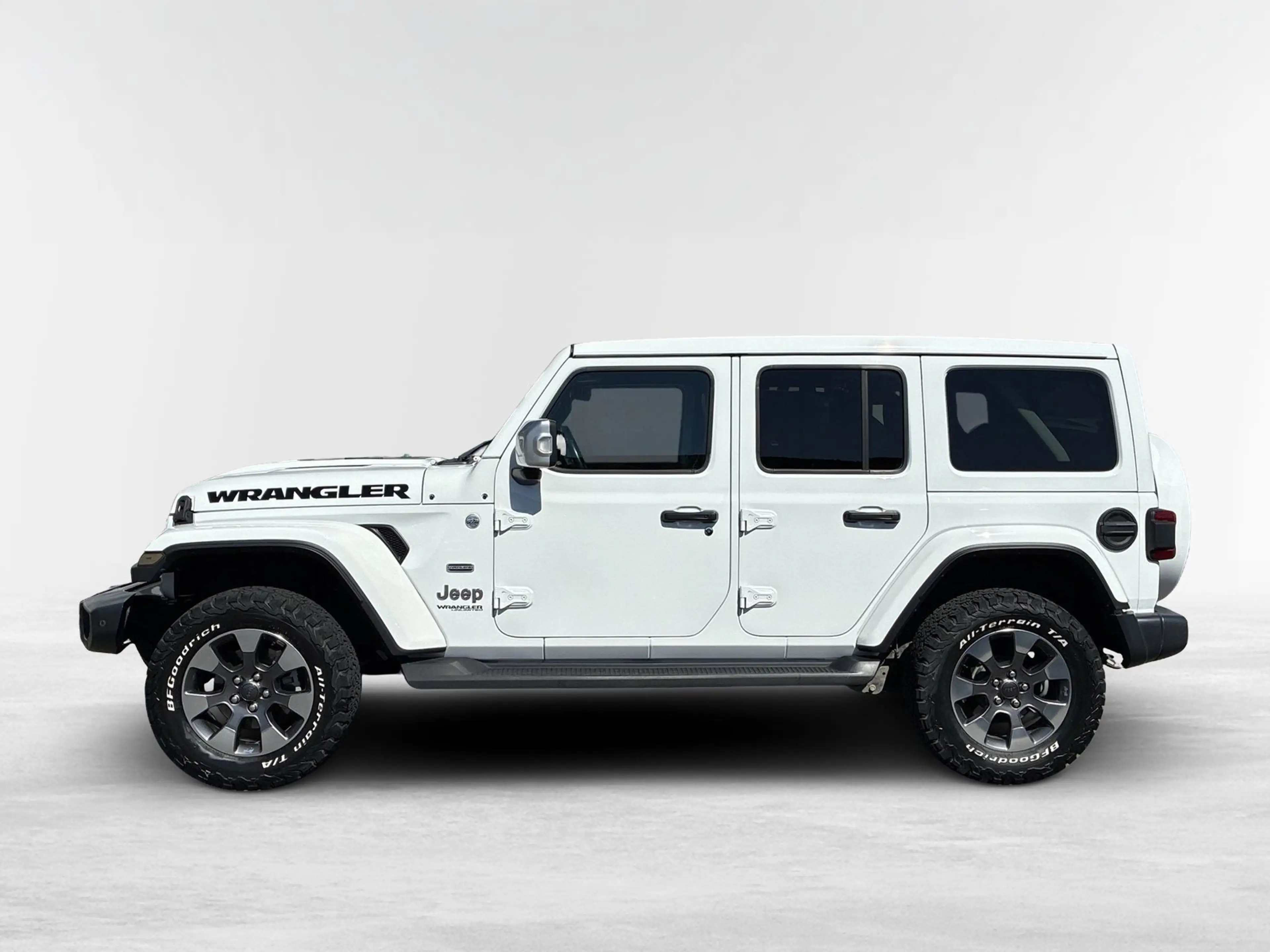 Jeep Wrangler Unlimited Overland *NAVI.AHK.RFK* — photo 3