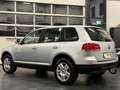 Volkswagen Touareg 3.2 V6 High-Line Aut.-6 | BTW auto | 101.292 km.! Grau - thumbnail 4