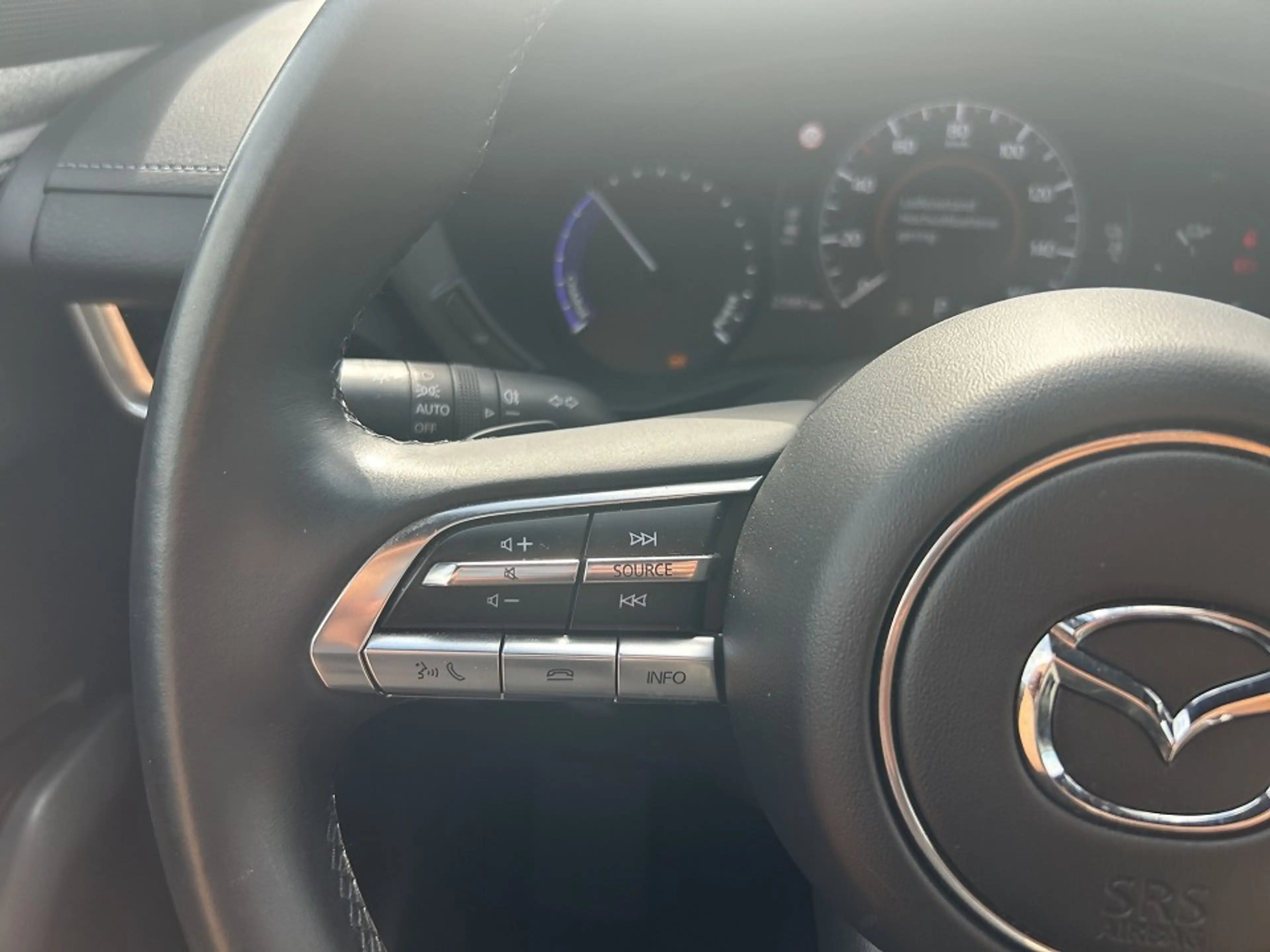Mazda MX-30 Elektro Automatik First Edition — photo 13