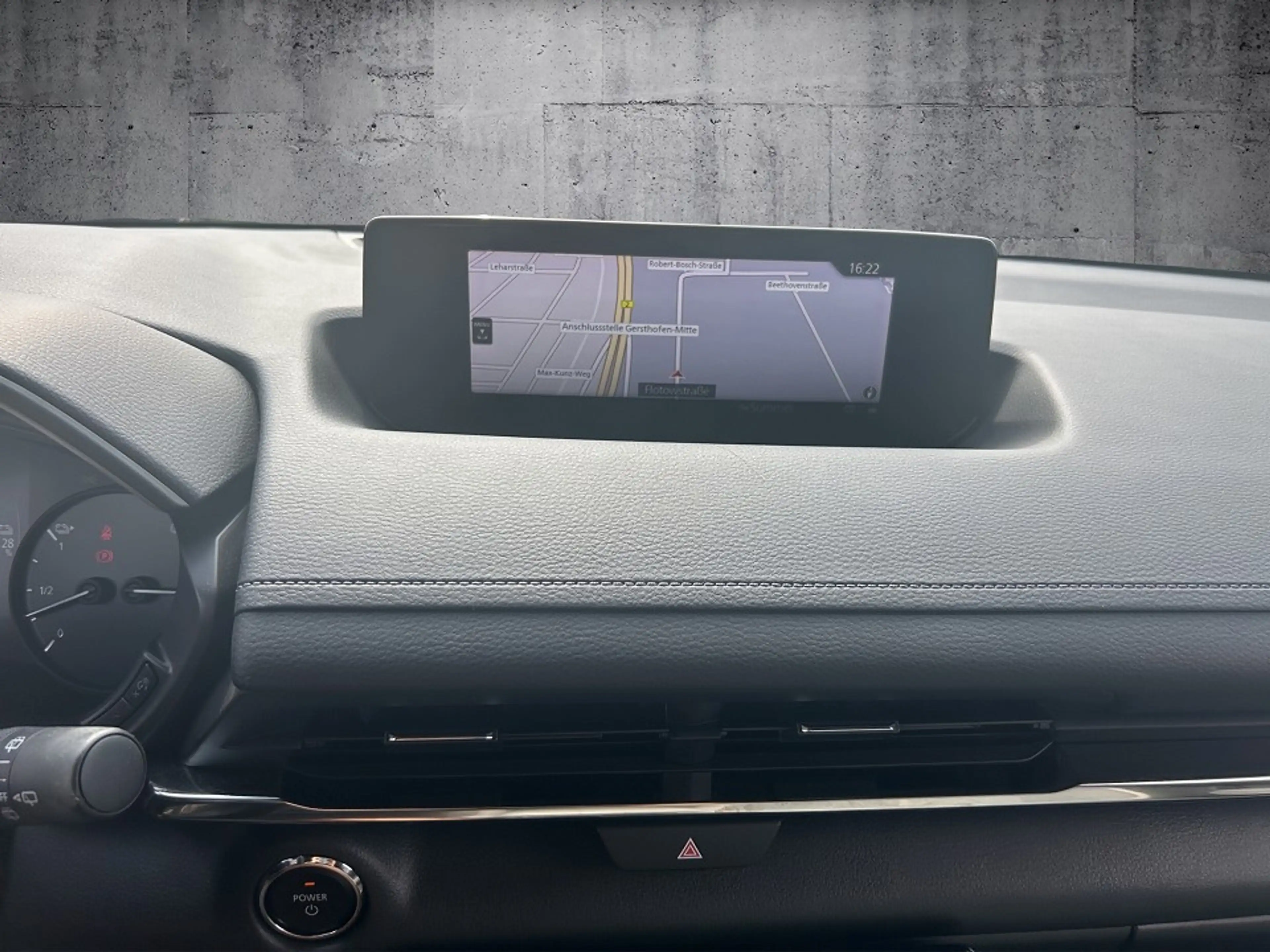 Mazda MX-30 Elektro Automatik First Edition — photo 15