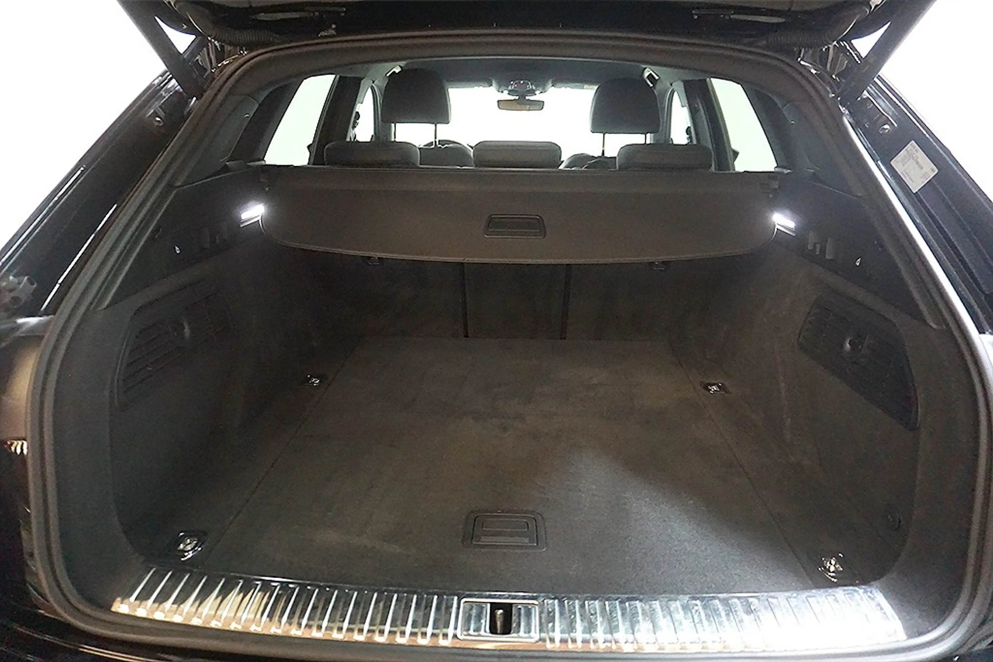 Audi e-tron 55 2xS-Line Quattro Virtual AHK Navi LED — photo 15