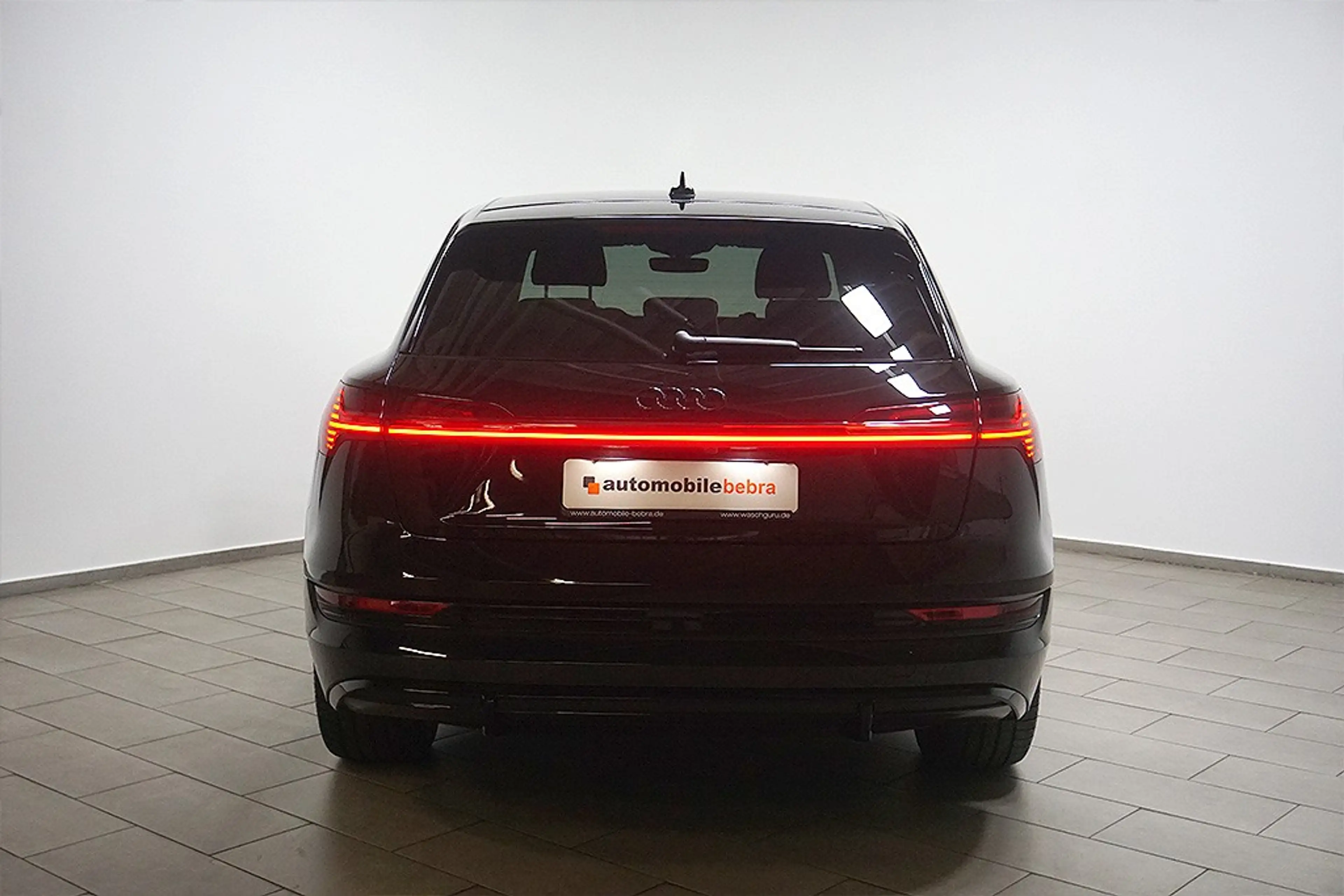 Audi e-tron 55 2xS-Line Quattro Virtual AHK Navi LED — photo 6