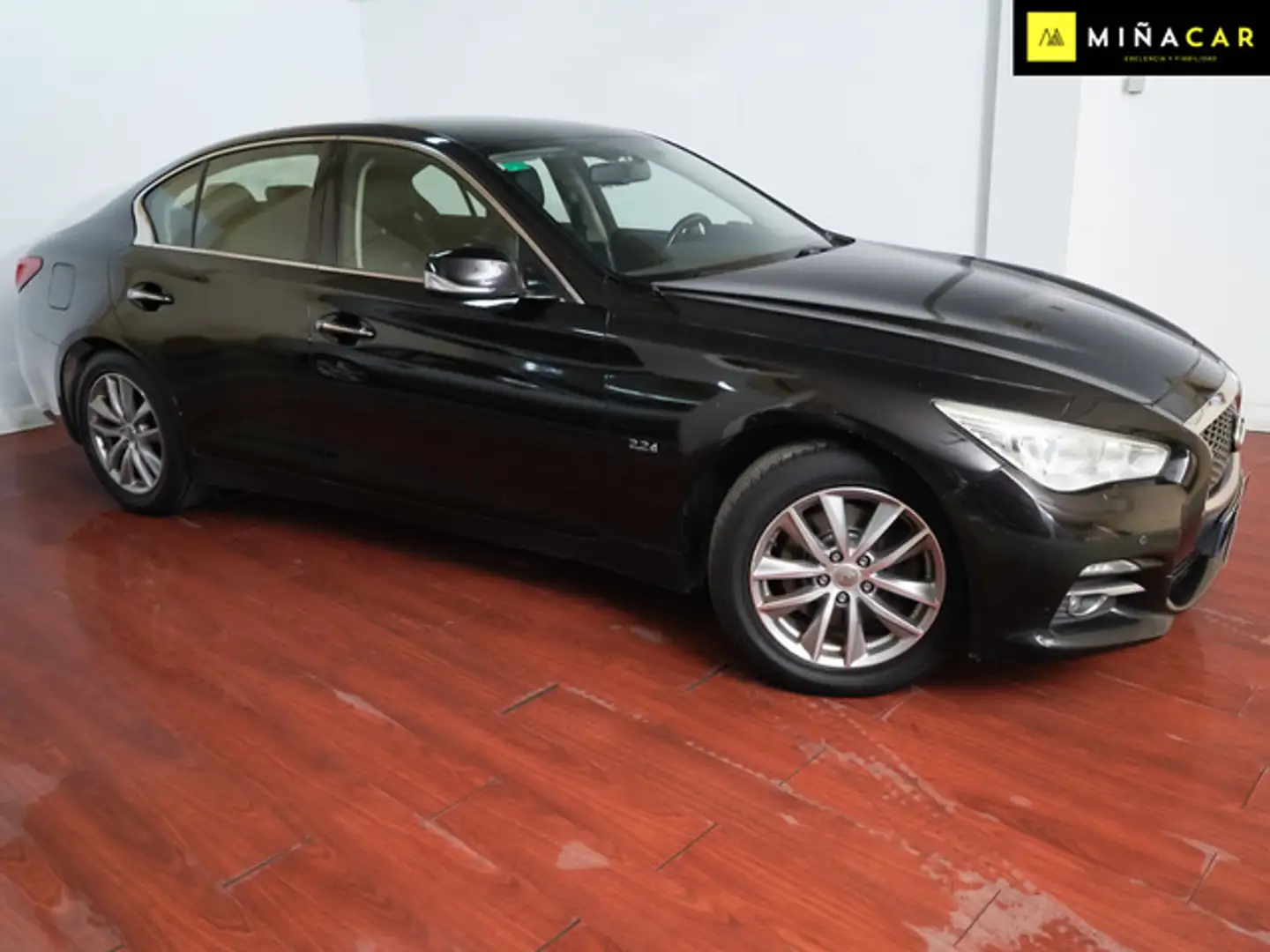 Infiniti Q50 2.2d Negru - 2