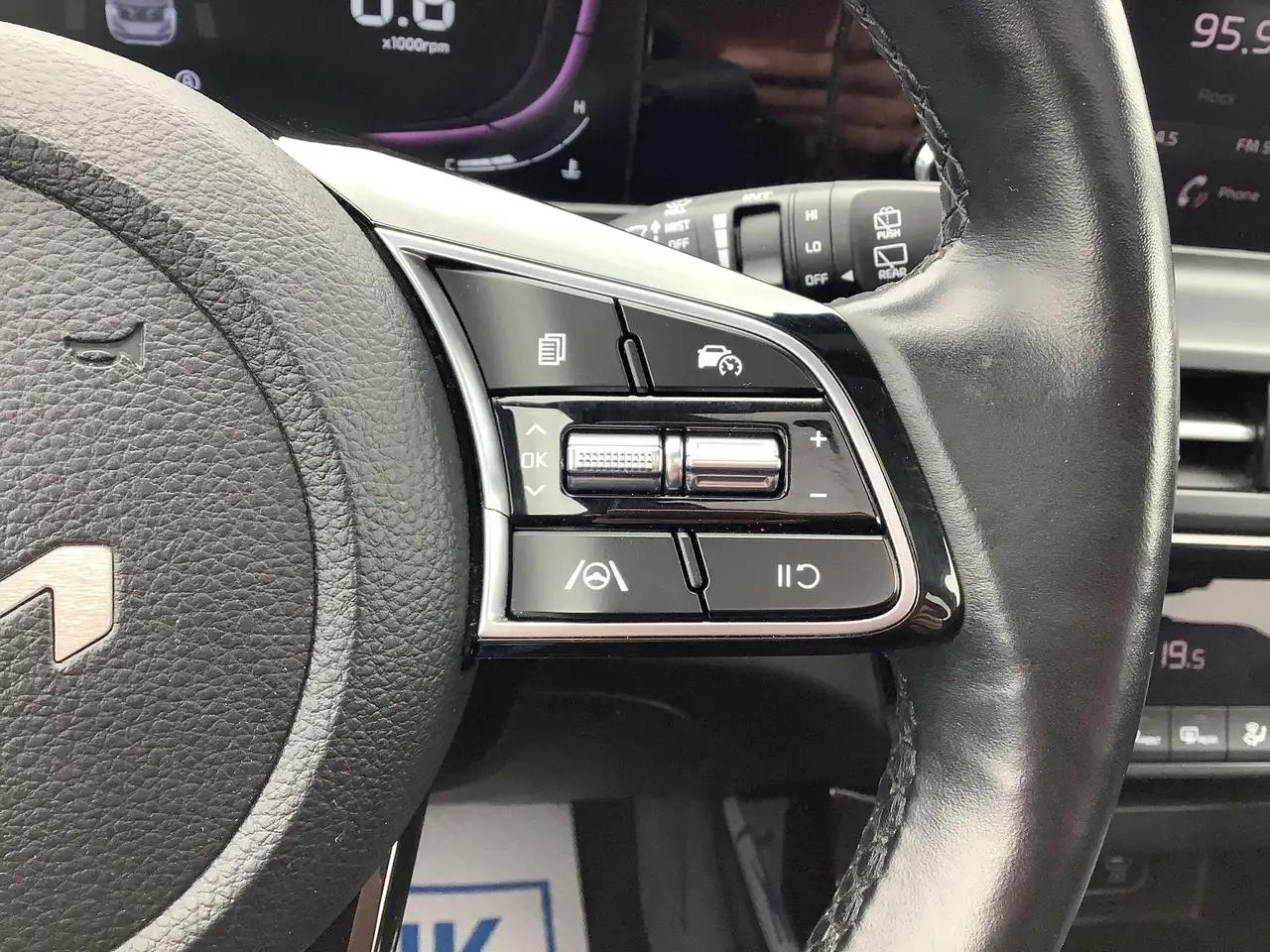 Kia Seltos снимка Kia Seltos
