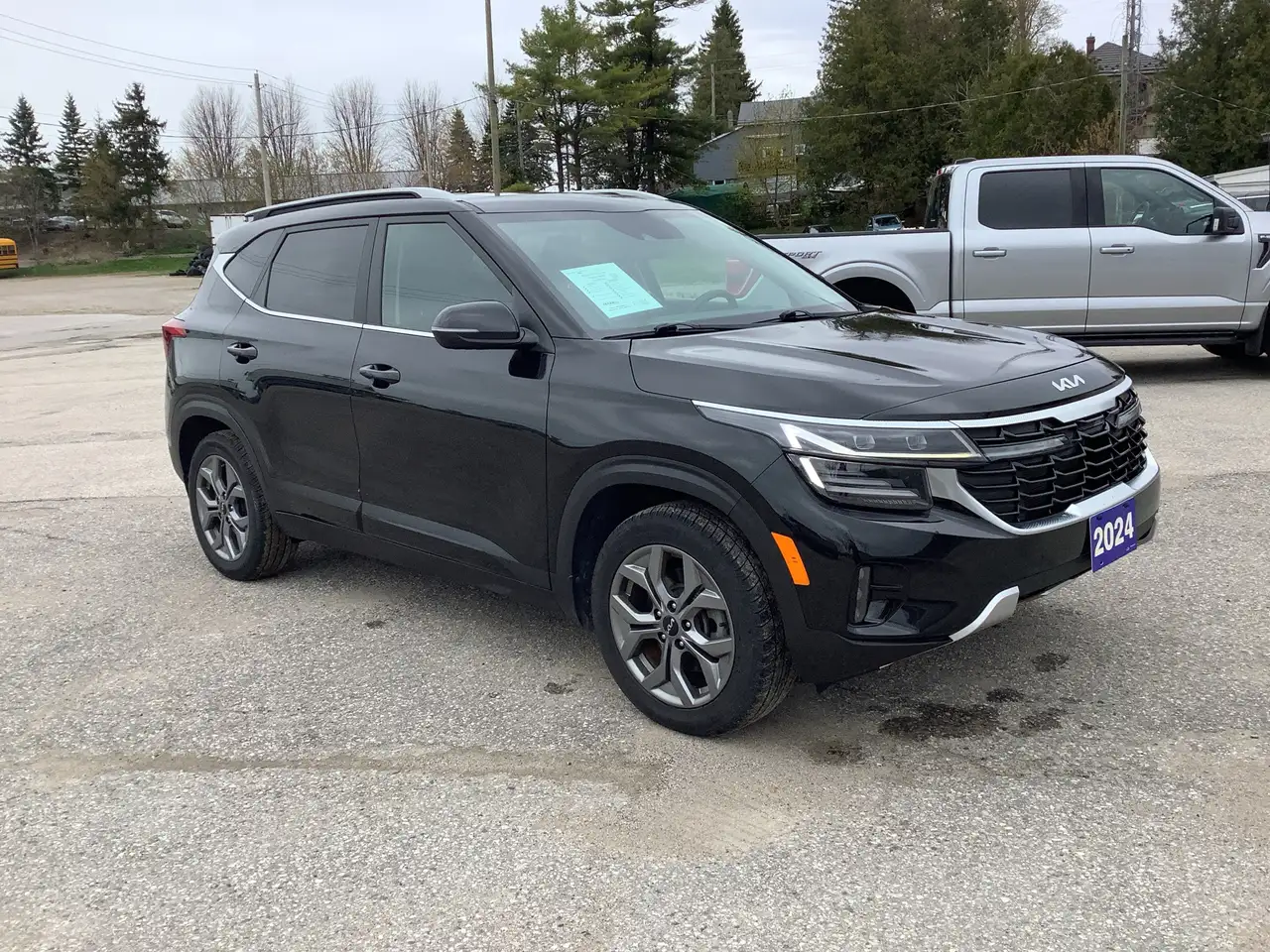 Kia Seltos снимка Kia Seltos