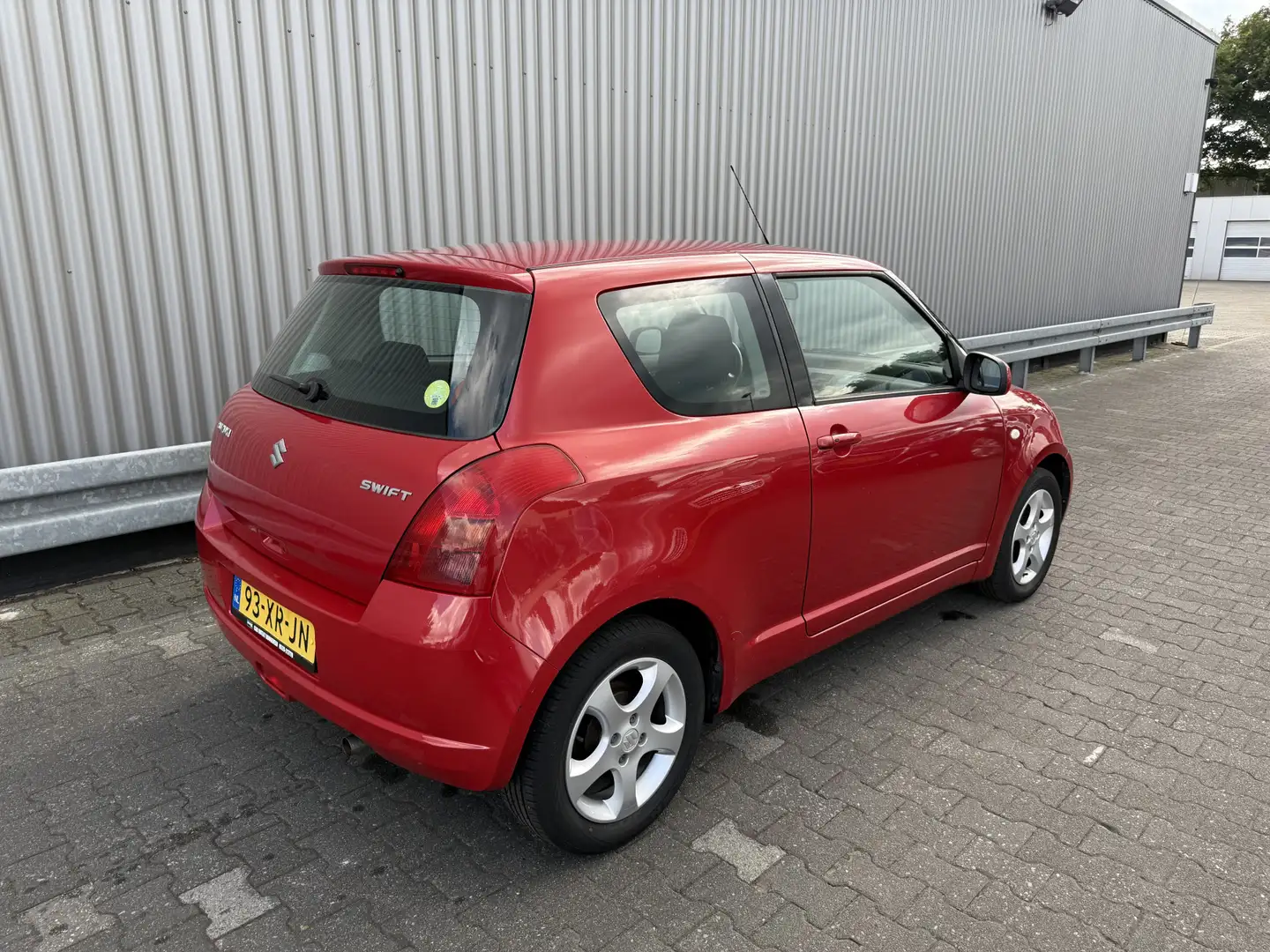 Suzuki Swift 1.3 Exclusive 122Dkm.NAP, AUTOMAAT, A/C, CC, LM, n Rood - 2