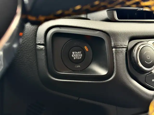 Jeep Wrangler Sahara PHEV 380 PS 4xe Ansicht 19