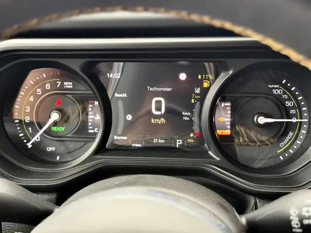 Jeep Wrangler Sahara PHEV 380 PS 4xe Ansicht 17