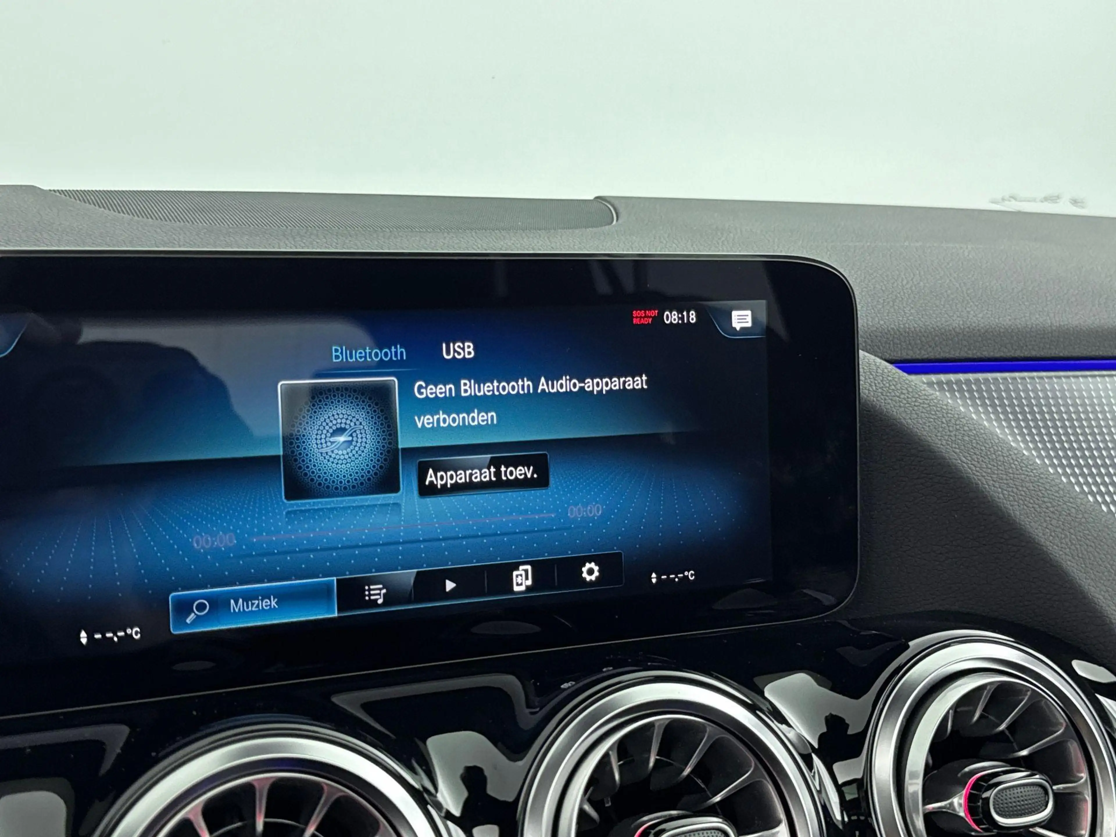 Mercedes-Benz EQA 250 EQA Business Solution Luxury | Premium Plus Pakket — photo 15