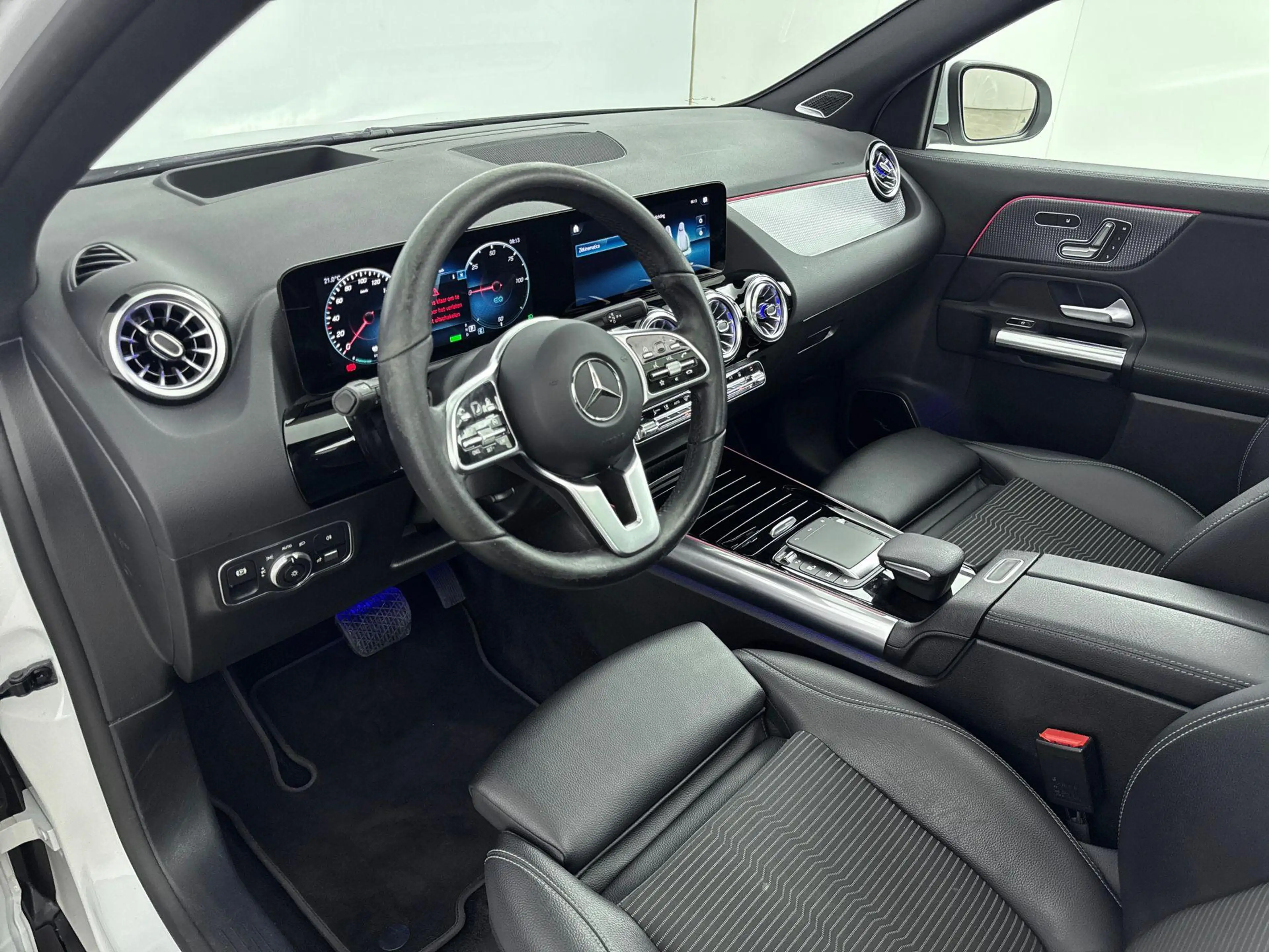Mercedes-Benz EQA 250 EQA Business Solution Luxury | Premium Plus Pakket — photo 8