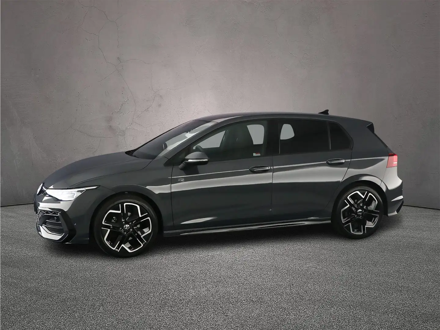 Volkswagen Golf R-Line Edition 1.5 eTSI 150pk DSG Automaat Adaptiv Grijs - 2