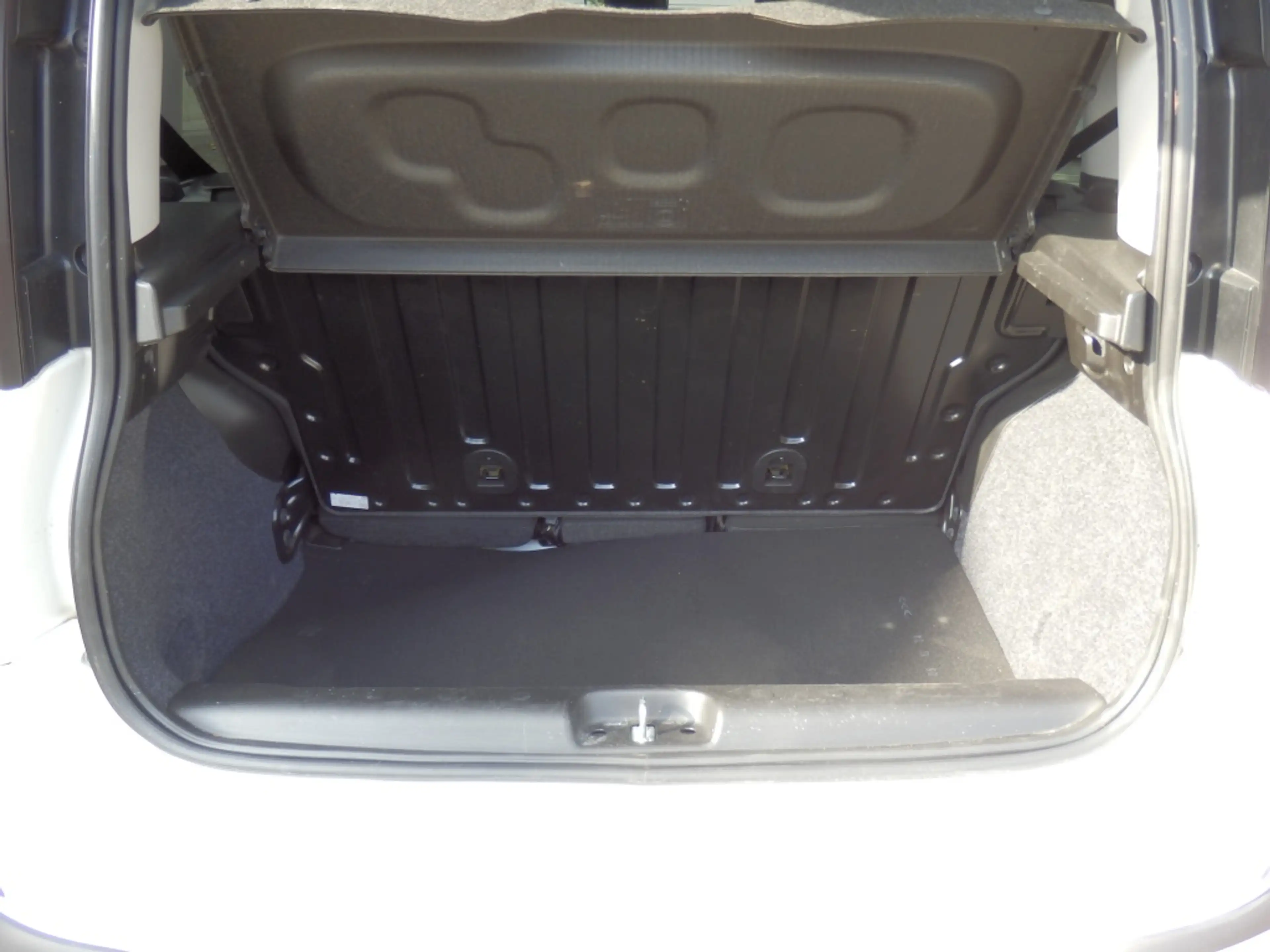 Fiat Panda 1.0 Hybrid Cross — photo 9