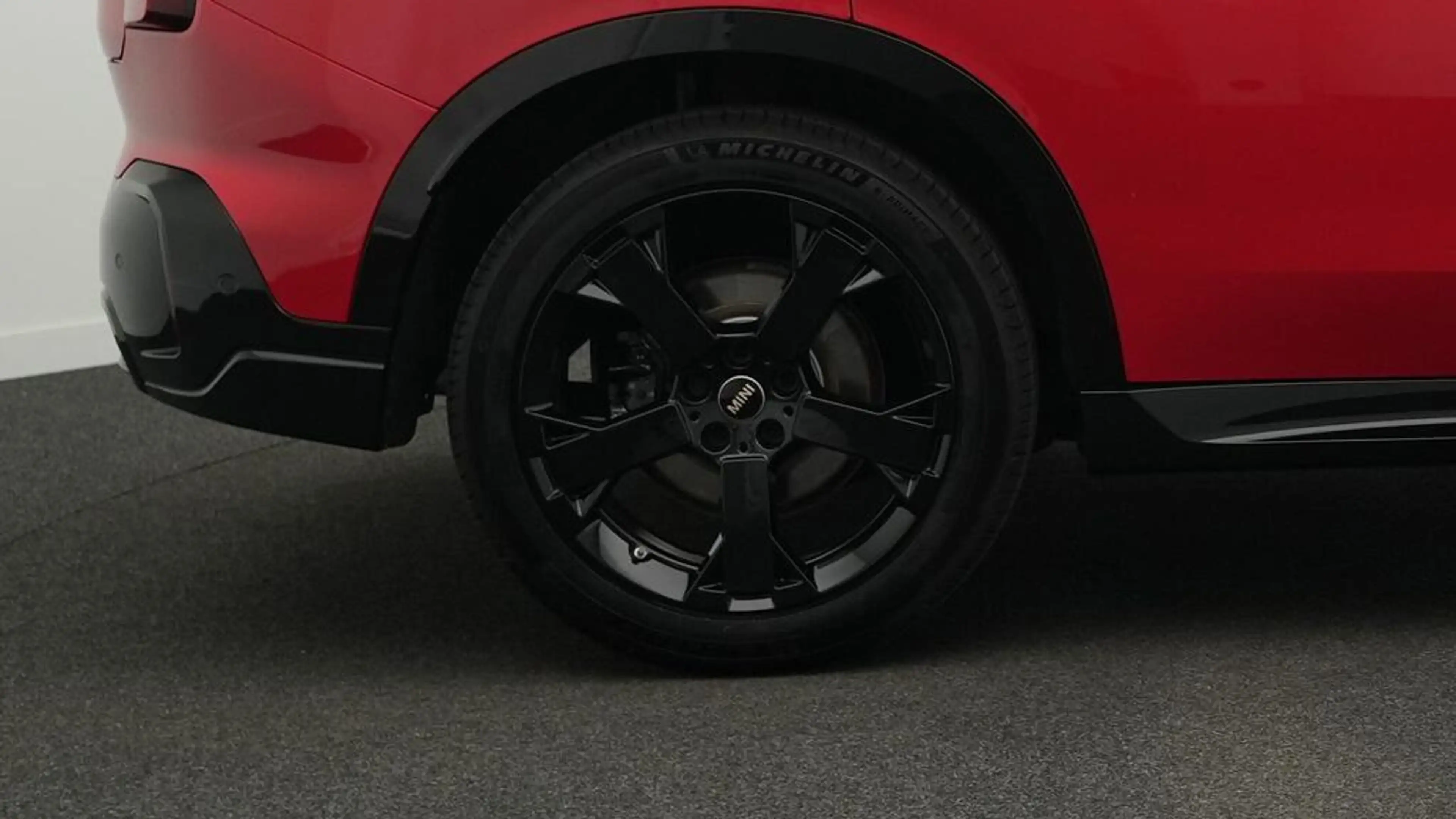 MINI Countryman C John Cooper Works Trim — photo 13