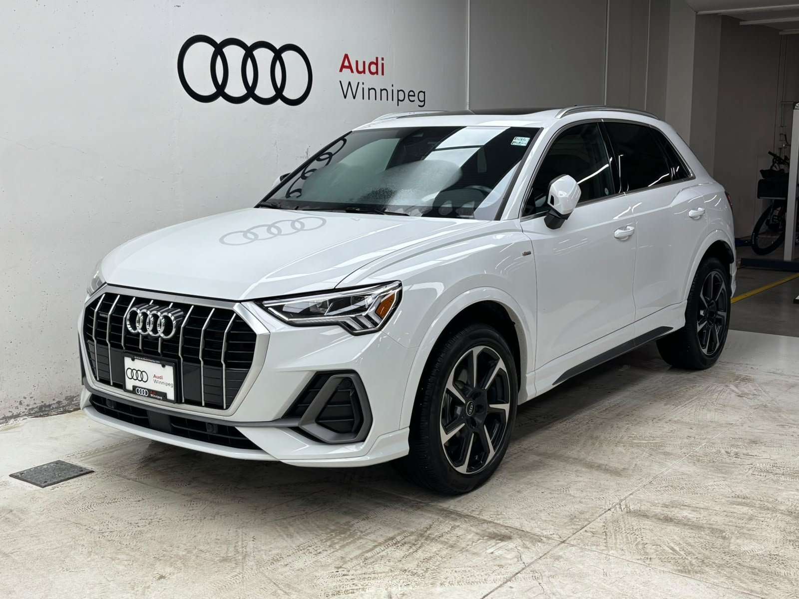 2024 Audi Q3 Technik | 360 Camera | Navigation | Sunroof alt 2