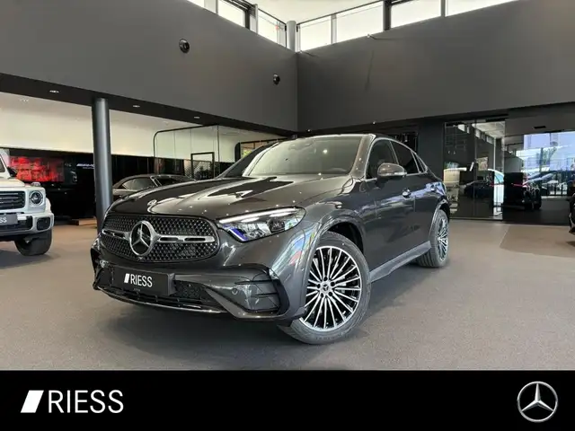 Mercedes-Benz GLC 450 d Coupé AMG+PANO+AHK+HUD+AIRMATIC+STHZG+