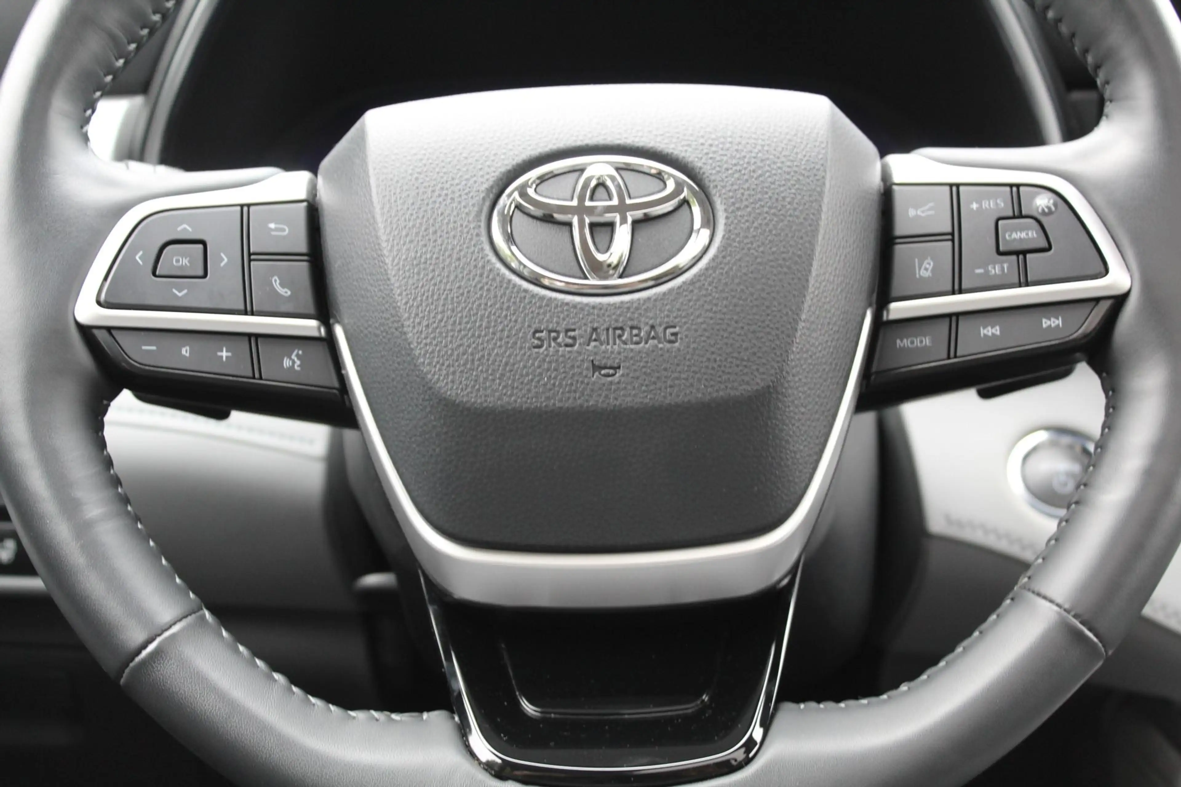 Toyota Highlander 2.5 AWD Hybrid Premium 7-pers. | Rijklaar | Pano | — photo 25
