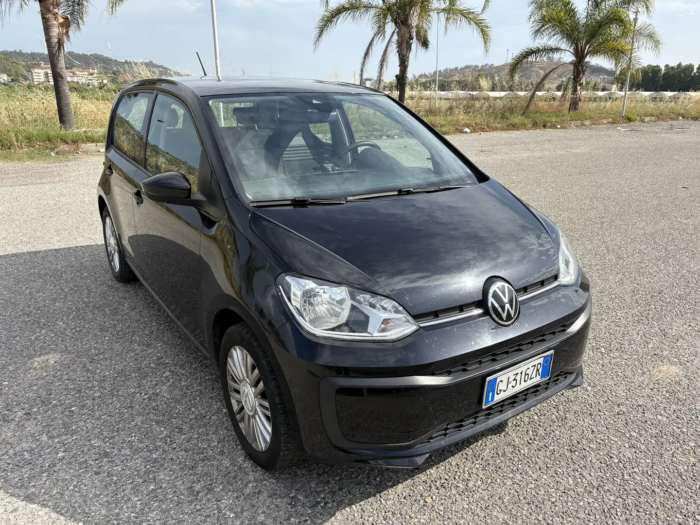 Volkswagen up! 5p 1.0 evo Color 65cv - 1