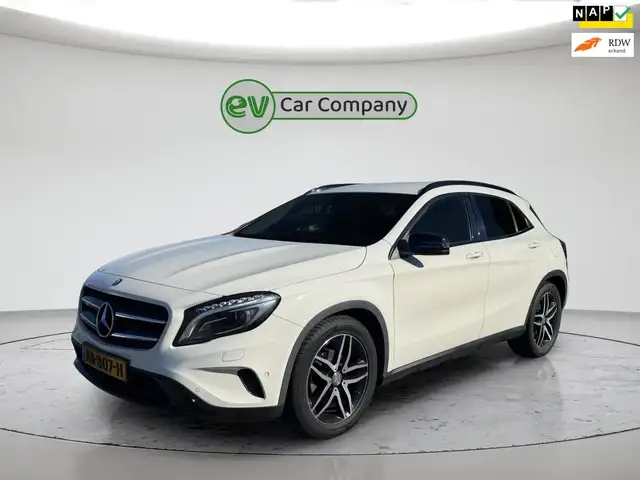Mercedes-Benz GLA 180 Ambition | Automaat | Nieuwstaat | Nederlandse Aut