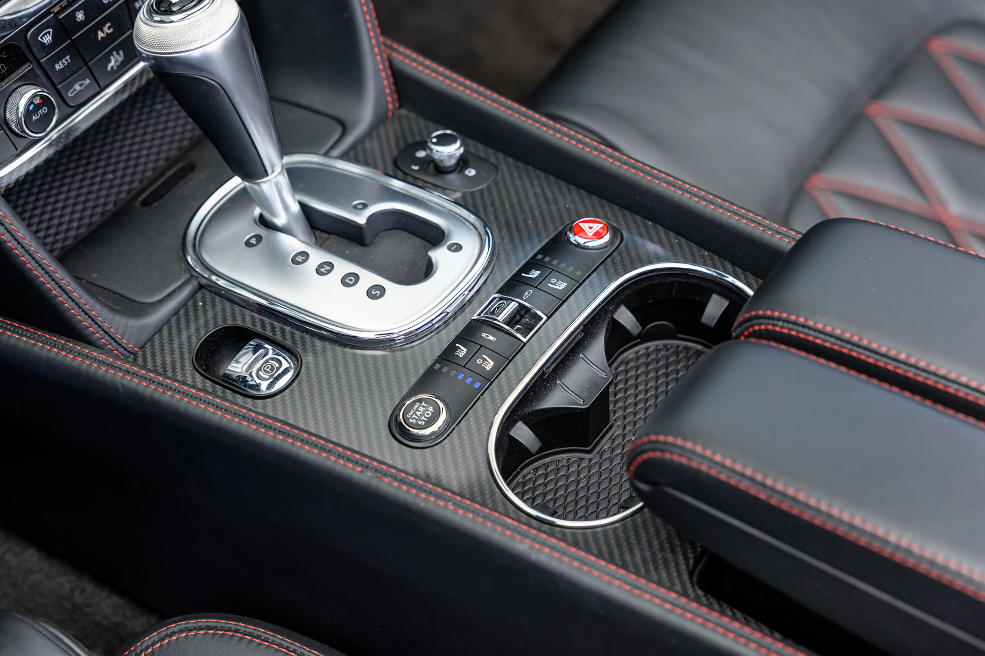 Bentley Continental GTC 4.0 V8S Concours Series by Mulliner / Camera / Sto — photo 18