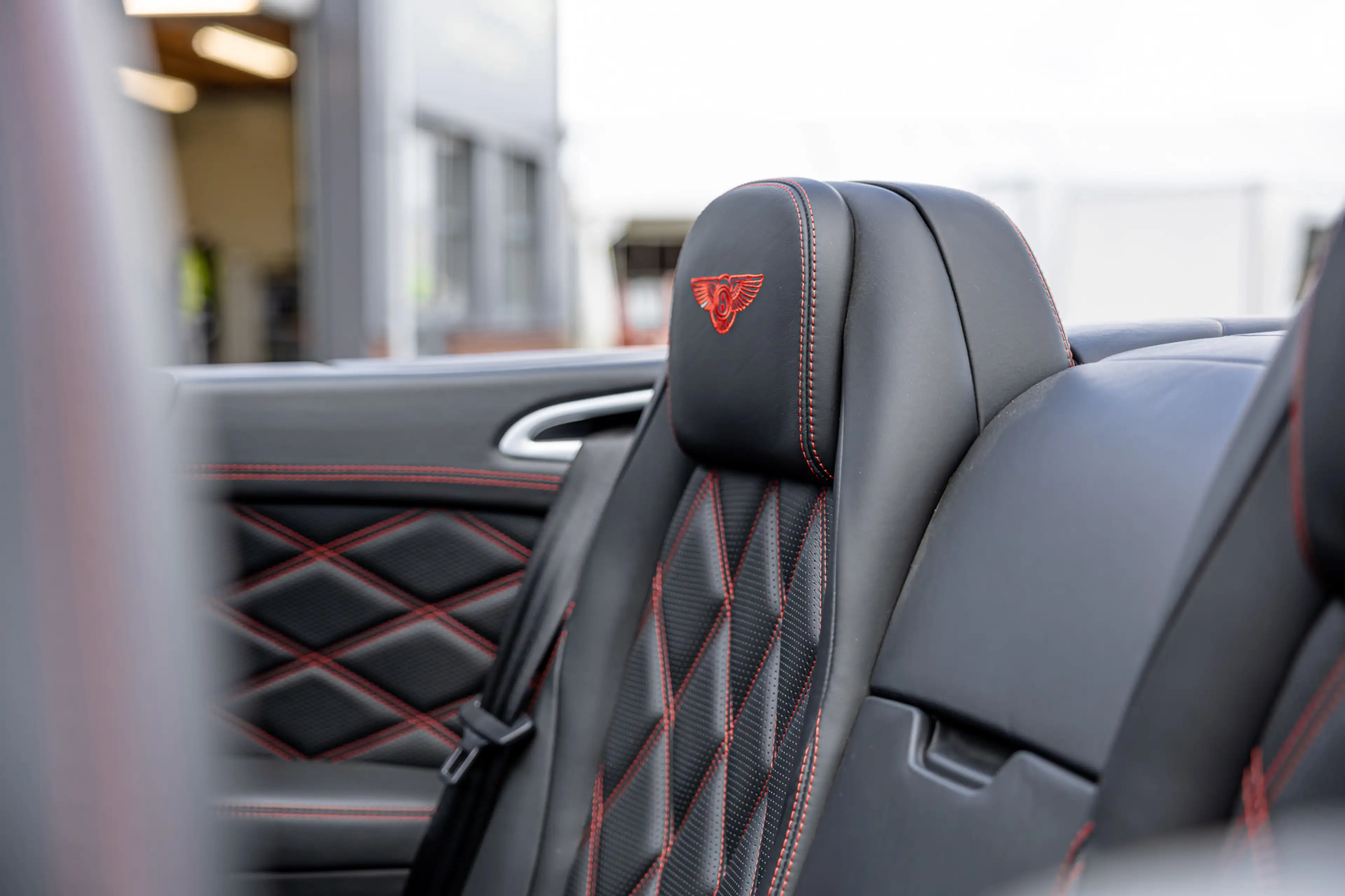 Bentley Continental GTC 4.0 V8S Concours Series by Mulliner / Camera / Sto — photo 38