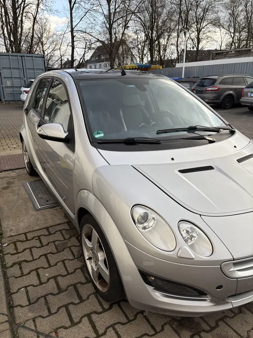 smart forFour Brabus sportstyle edition (454.032) Grau - 1