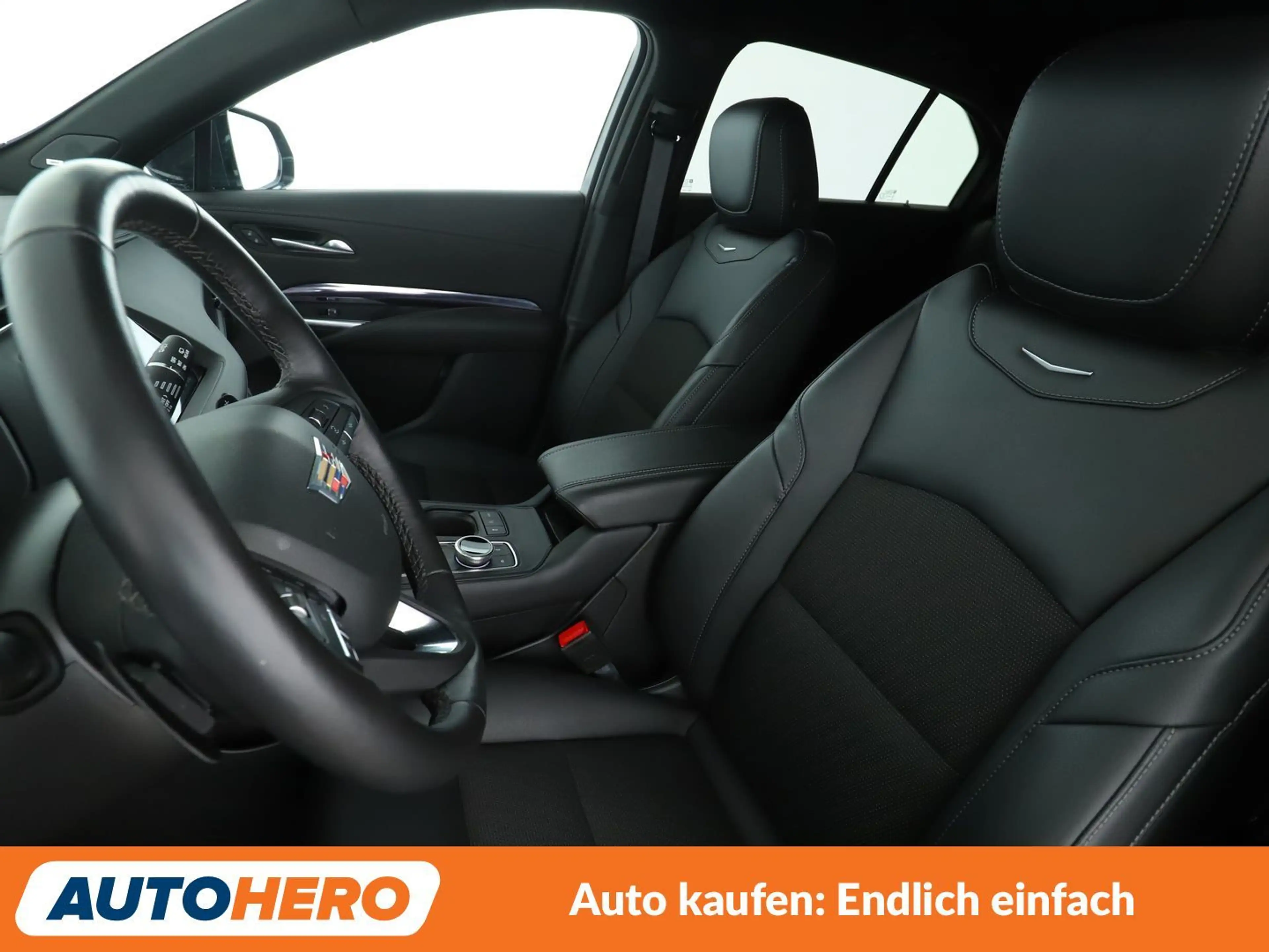 Cadillac XT4 350T Luxury AWD Aut.*NAVI*TEMPO*CAM*PDC* — photo 10