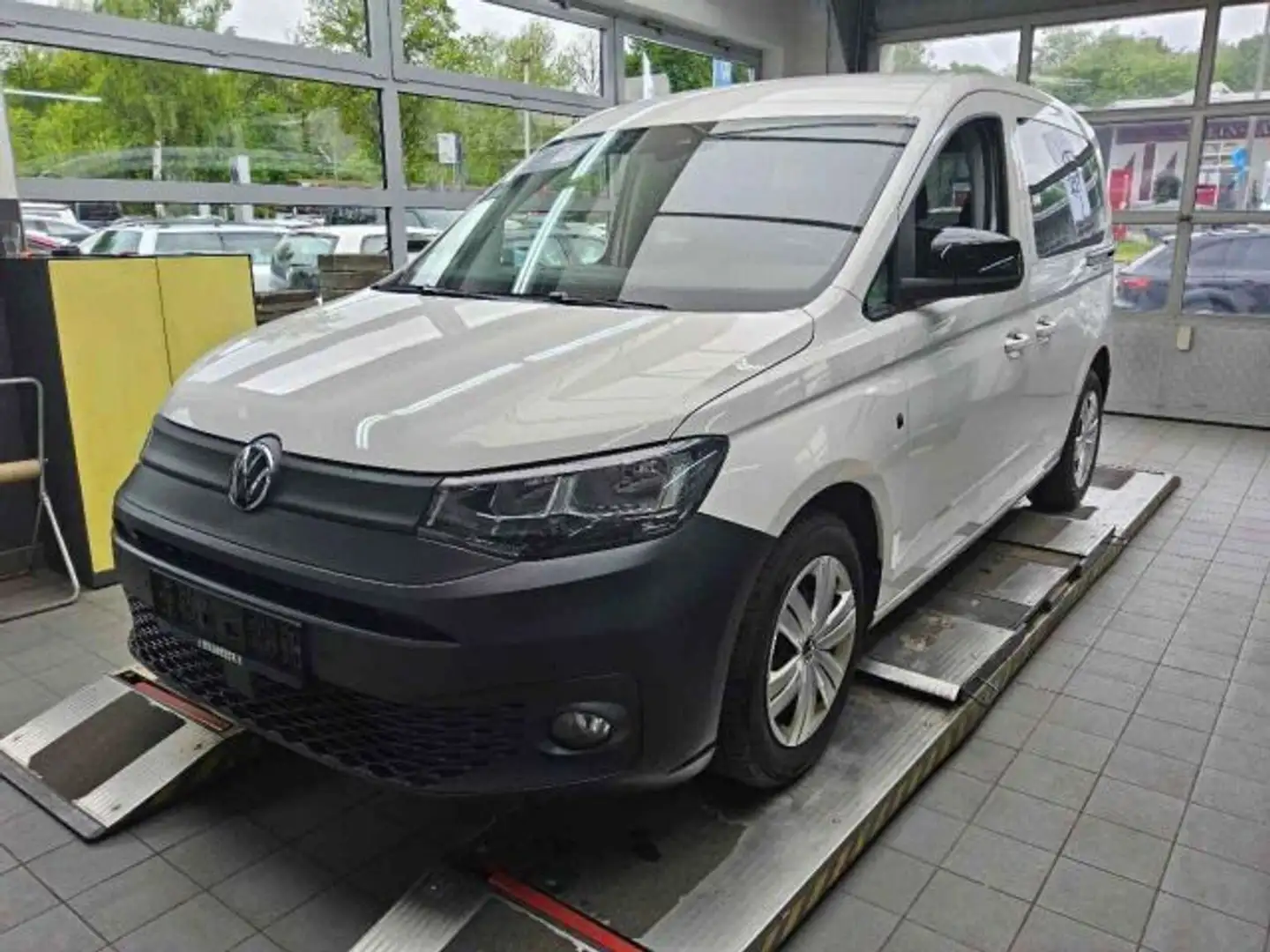 Volkswagen Caddy 5-Sitzer 2,0 l Weiß - 2