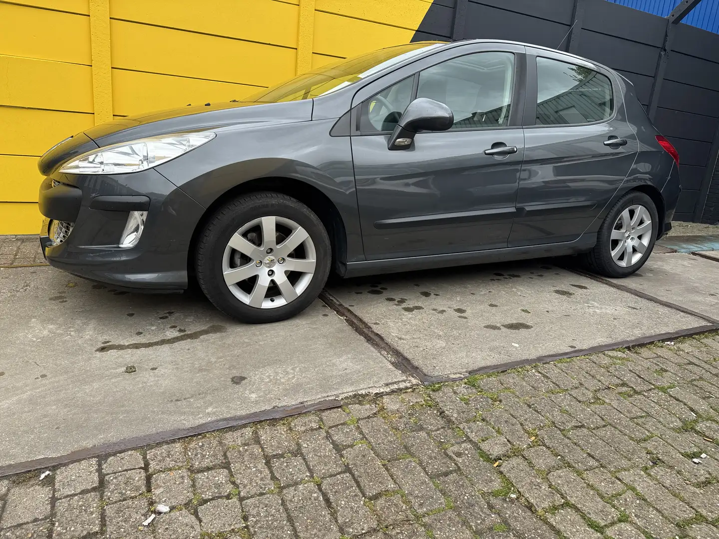 Peugeot 308 1.6 VTi XS Gris - 1