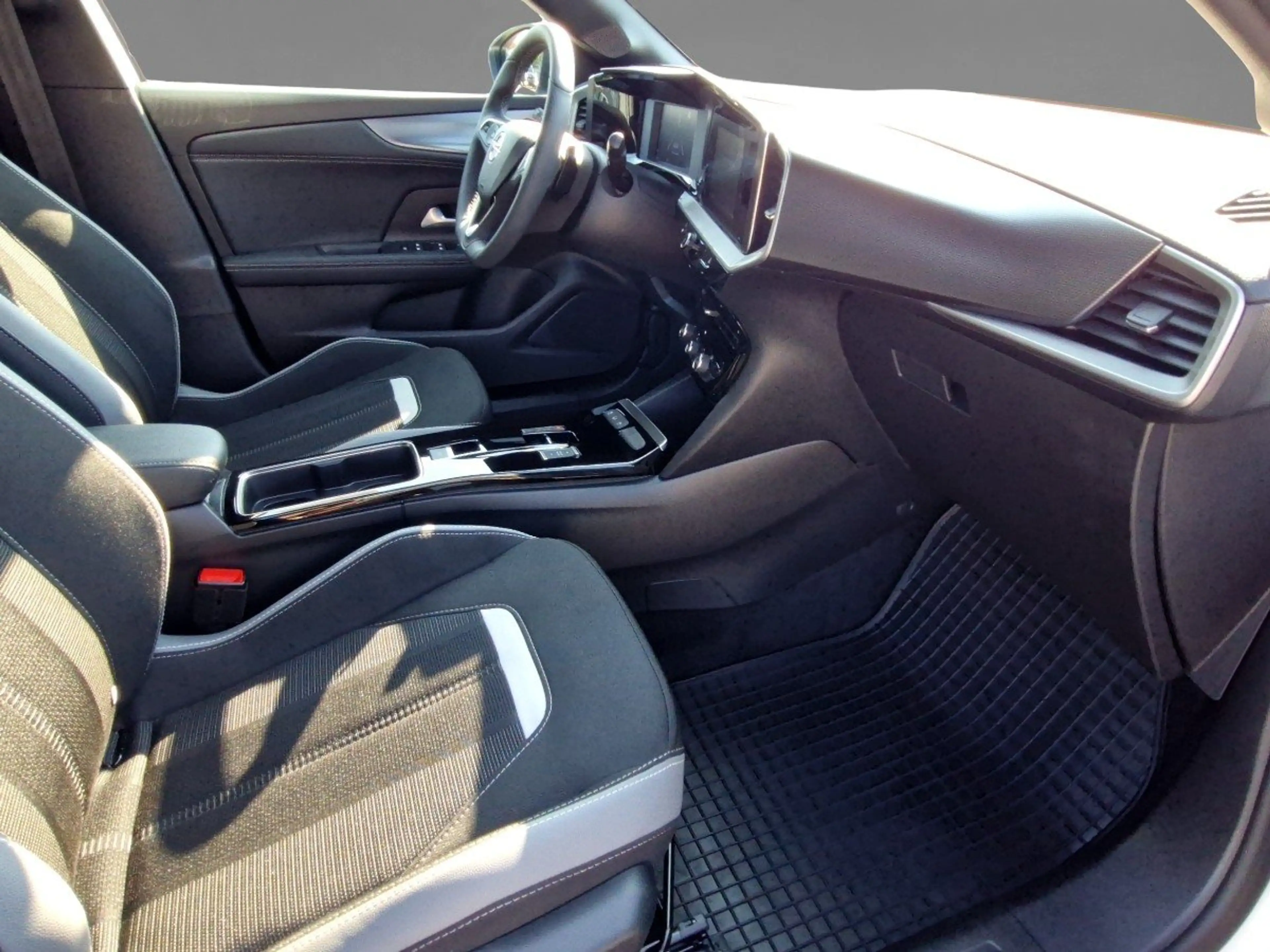 Opel Mokka 1.2 GS Line AT INTELLILUX|RÜCKFAHRKAMERA — photo 12