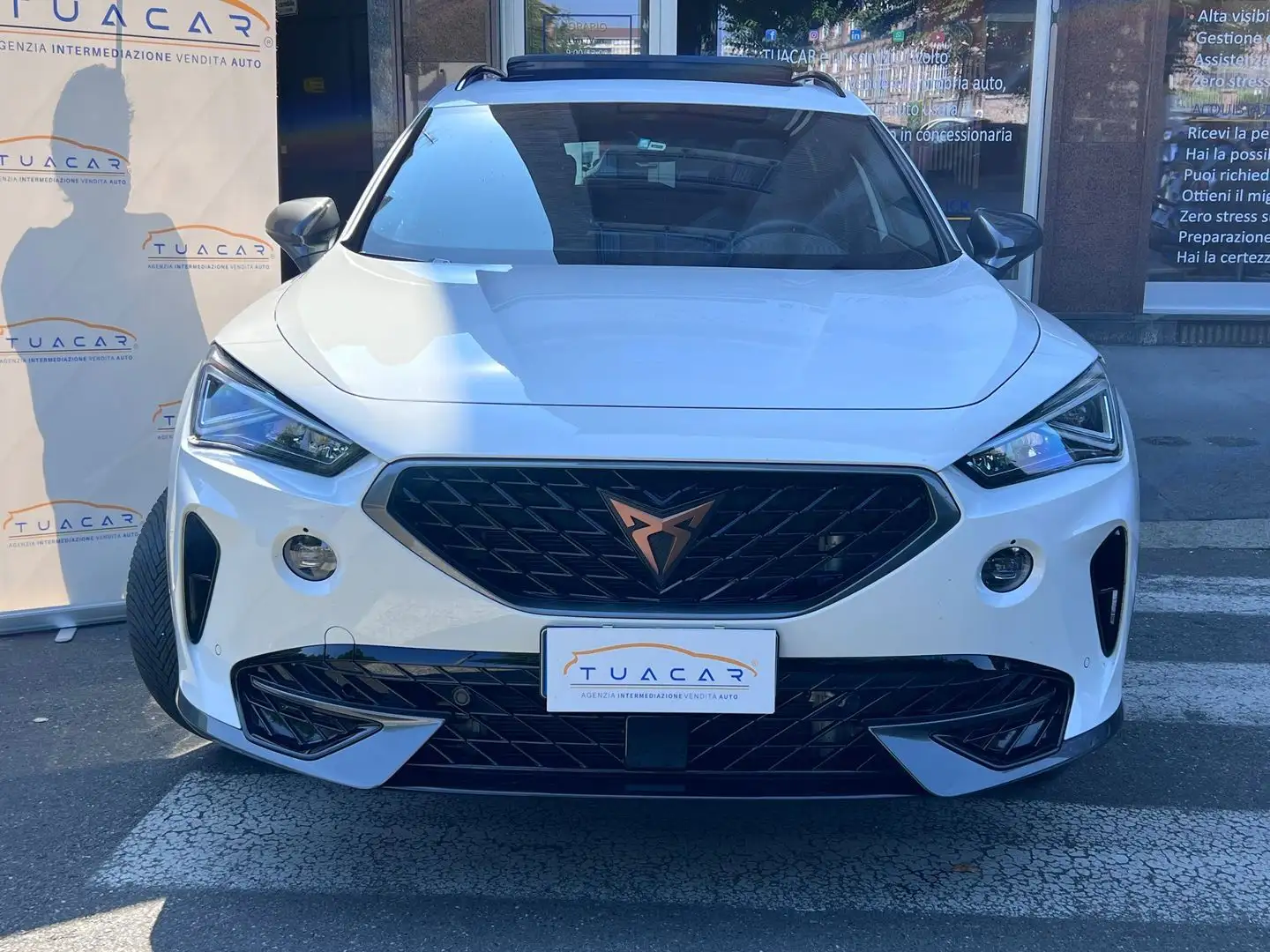 CUPRA Formentor 1.4 e-HYBRID PHEV 204CV *TETTO APRIBILE* Tribe Edi Weiß - 2