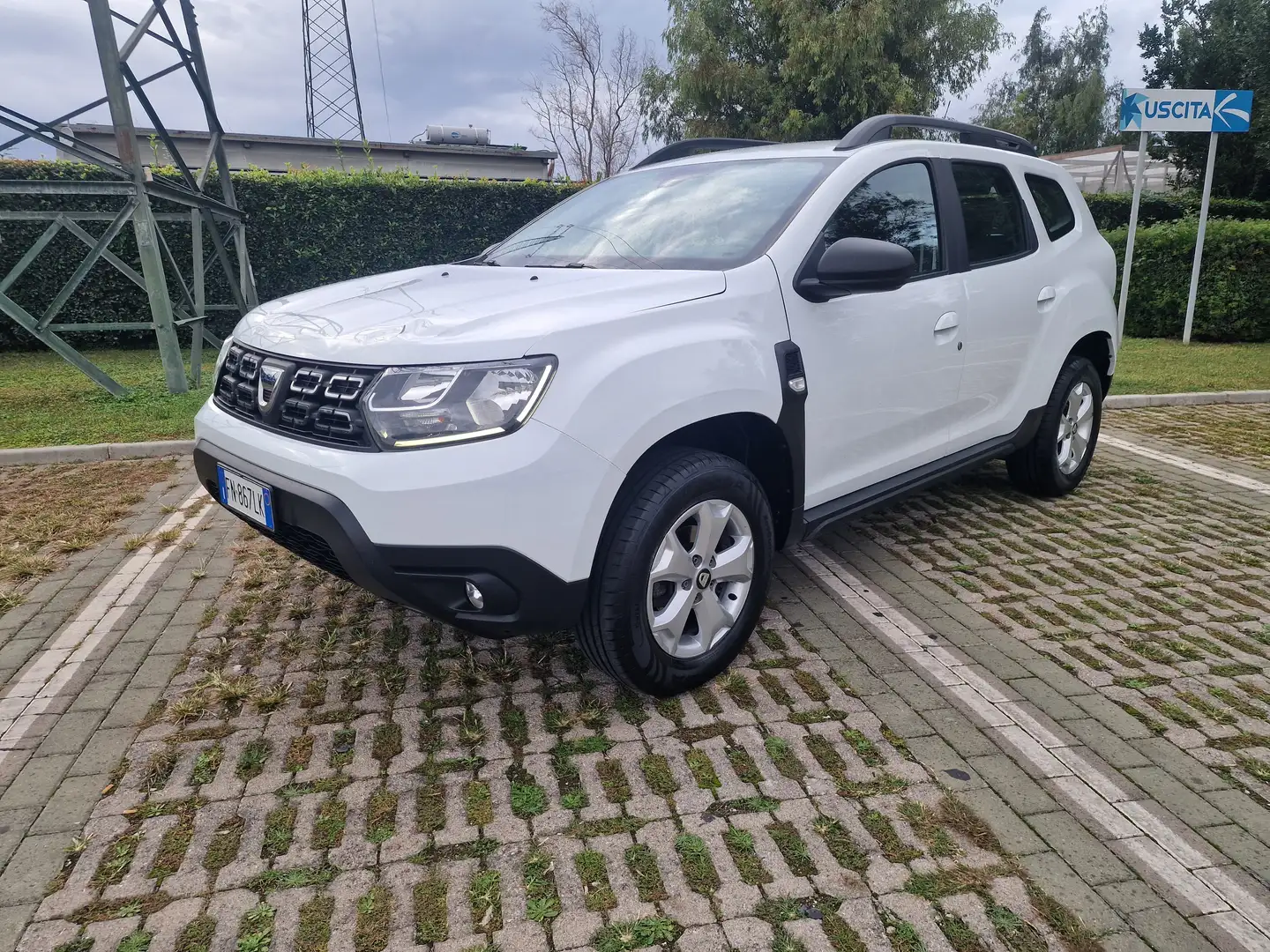 Dacia Duster Duster 1.6 Laureate 4x2 s Wit - 2