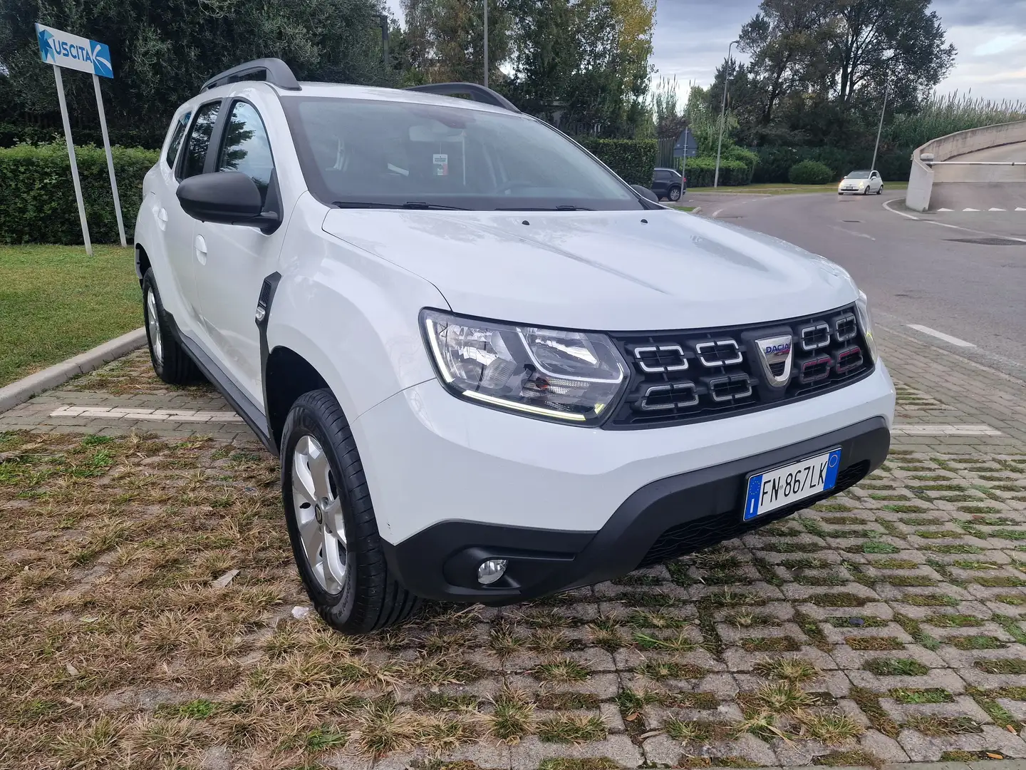 Dacia Duster Duster 1.6 Laureate 4x2 s Wit - 1