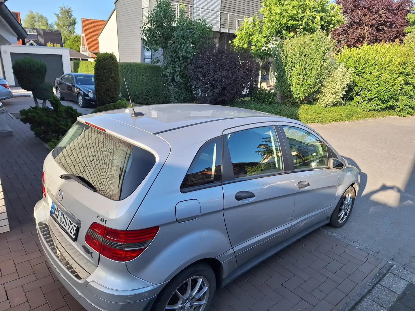 Mercedes-Benz B 180 CDI Zilver - 2