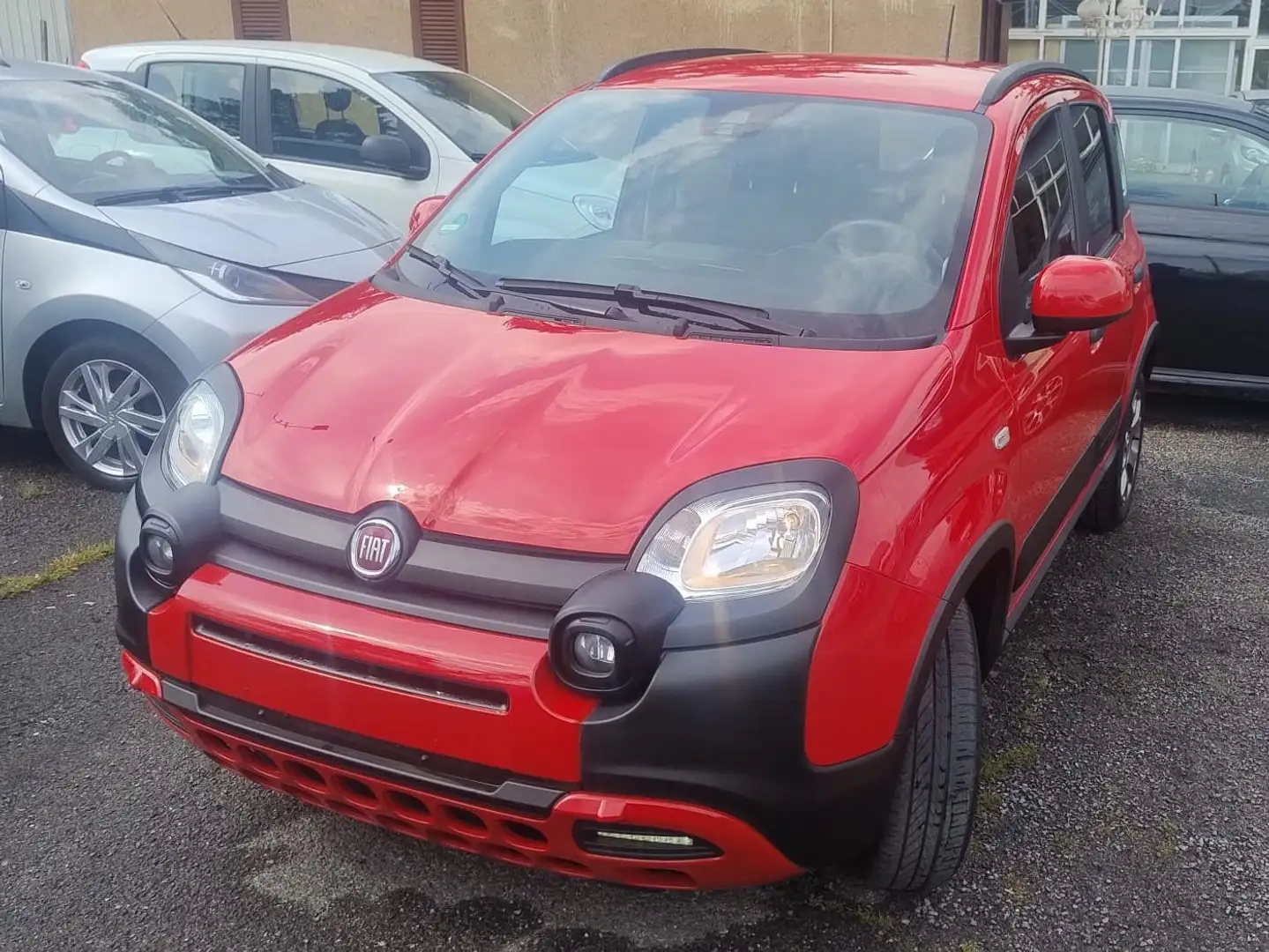 Fiat Panda 1.0 Cross Hybrid Red Rot - 1
