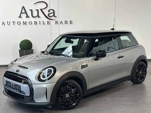 Mini Hatch view 2