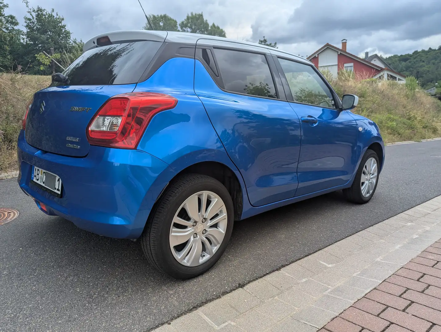 Suzuki Swift Swift 1.2 Dualjet Hybrid Allgrip Comfort Blau - 2