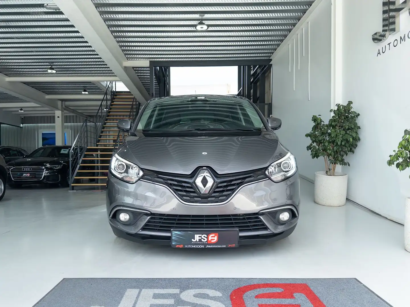 Renault Grand Scenic 1.7 DCI 120 CV Gris - 2