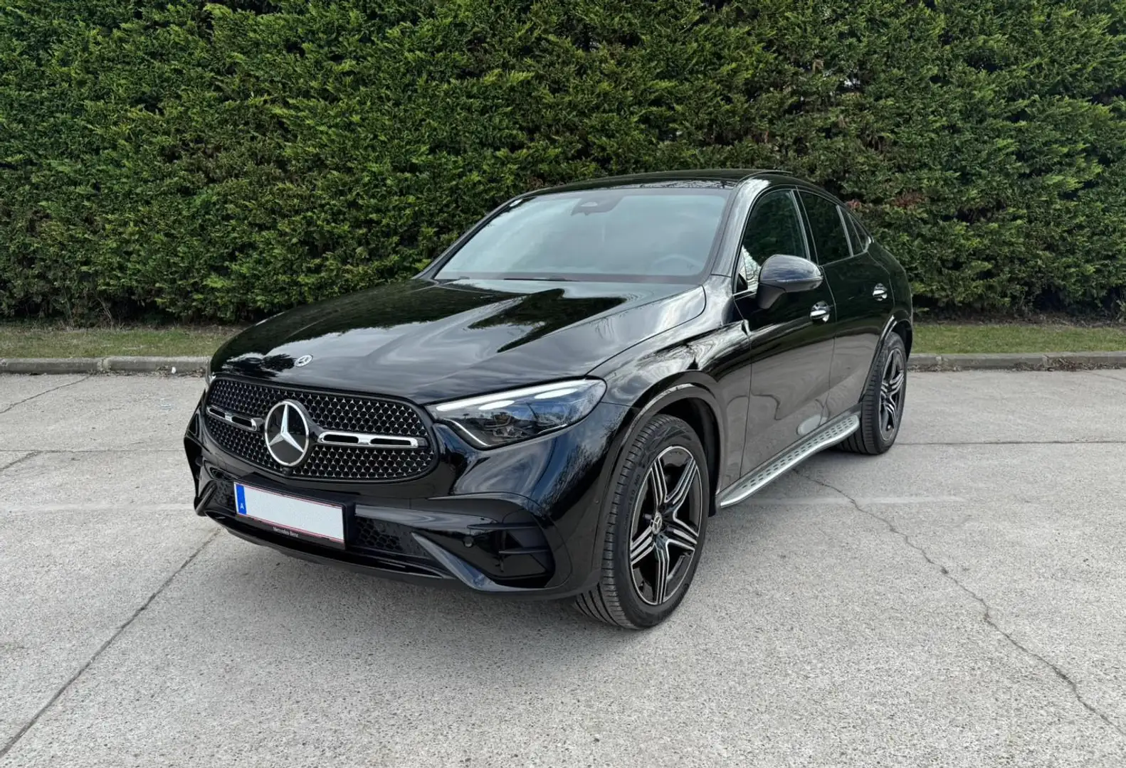 Mercedes-Benz GLC 200 d Coupé 4MATIC Aut. Schwarz - 2
