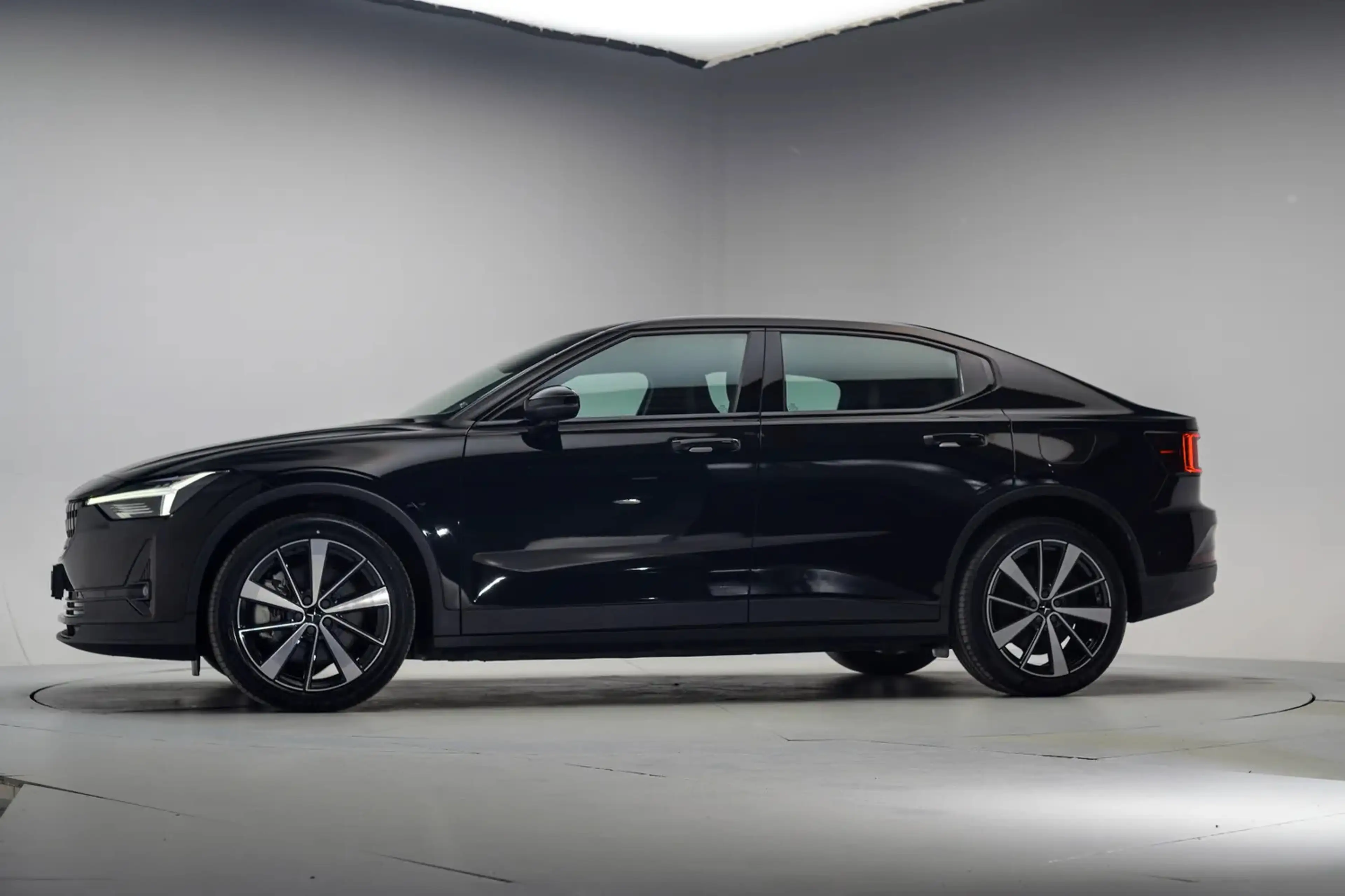 Polestar 2 Long Range Single Motor 78 kWh [ Adapt.cruise Came — photo 2