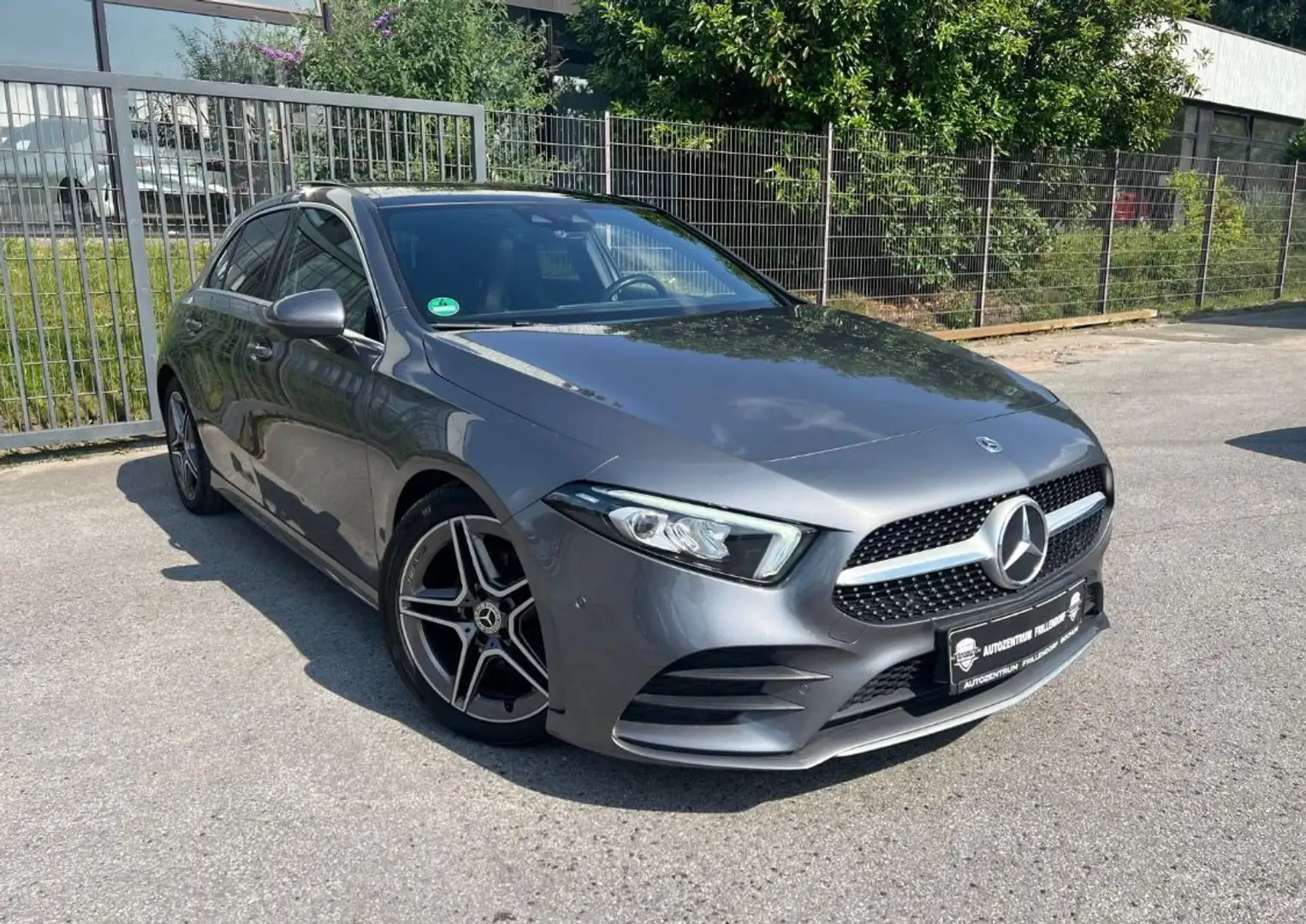 Mercedes-Benz A 180 d Premium Night edition auto - 1