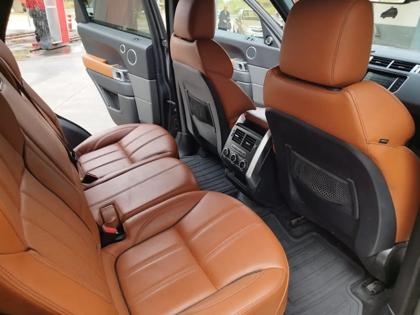 Land Rover Range Rover Sport 4.4SDV8 HSE Aut. Gris - 2