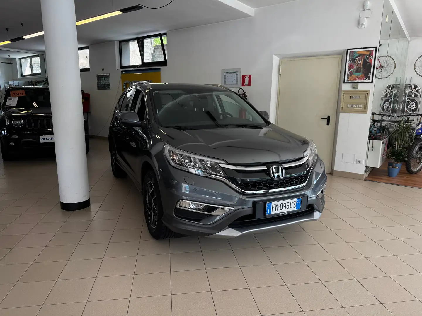Honda CR-V 1.6cc 160CV 4WD AUTOMATICO Grijs - 1
