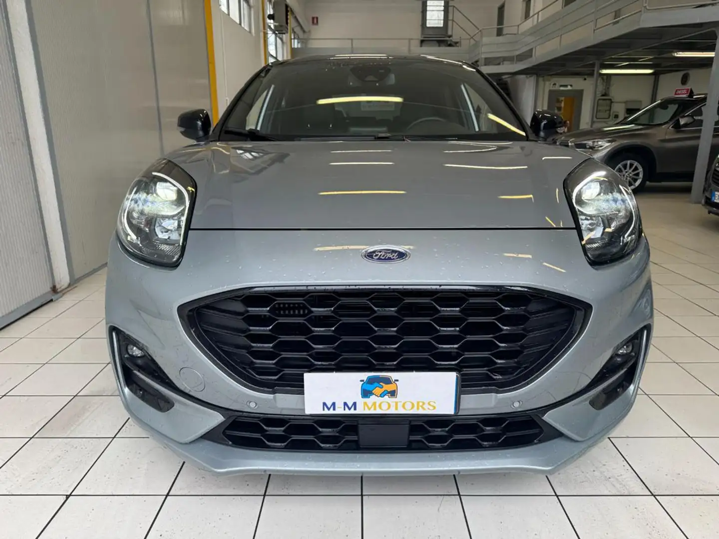 Ford Puma 1.0 EcoBoost Hybrid 125 CV S&S ST-Line X Gris - 2